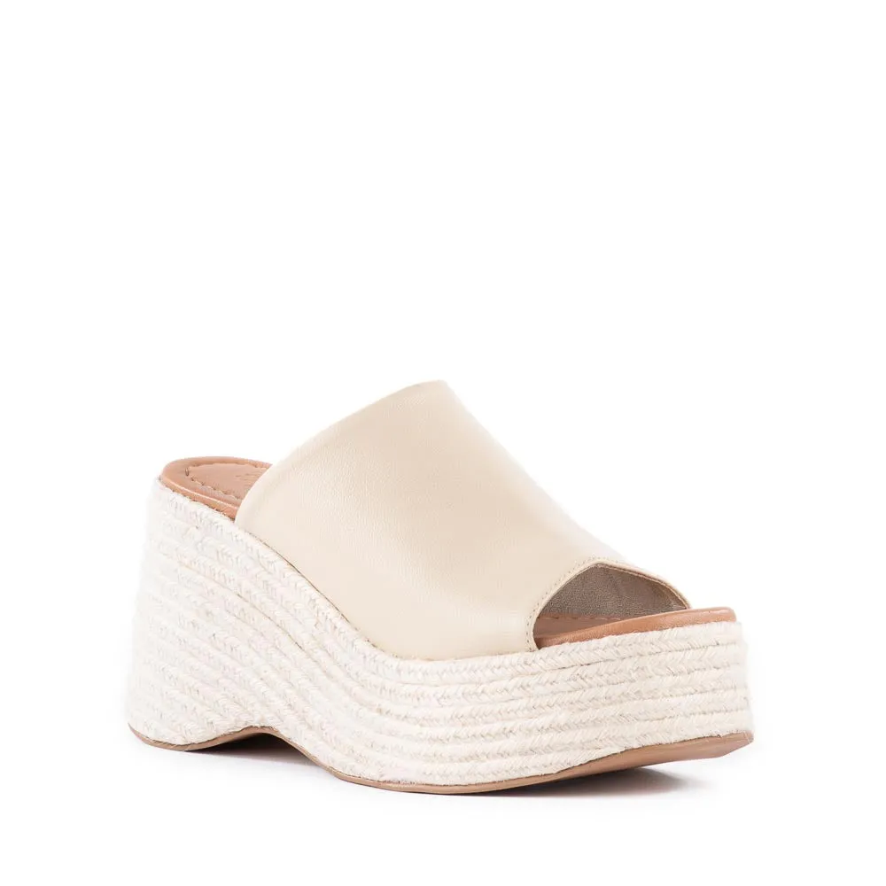Tulip Sandal sold by BC Footwear product image thumbnail 2