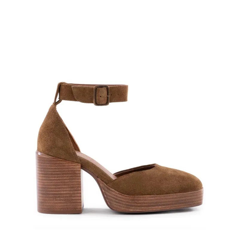 Gleaming Heel sold by BC Footwear