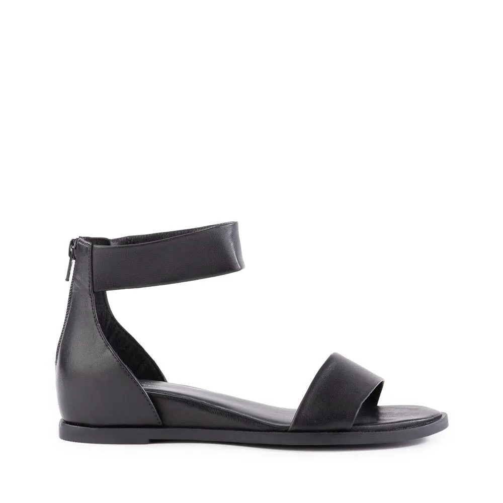 Honeysuckle Sandal sold by BC Footwear product image thumbnail 5