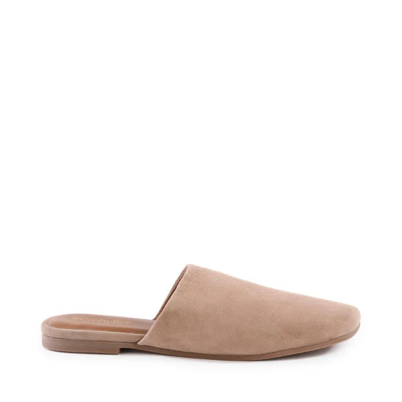 Bahama Mule made by Seychelles