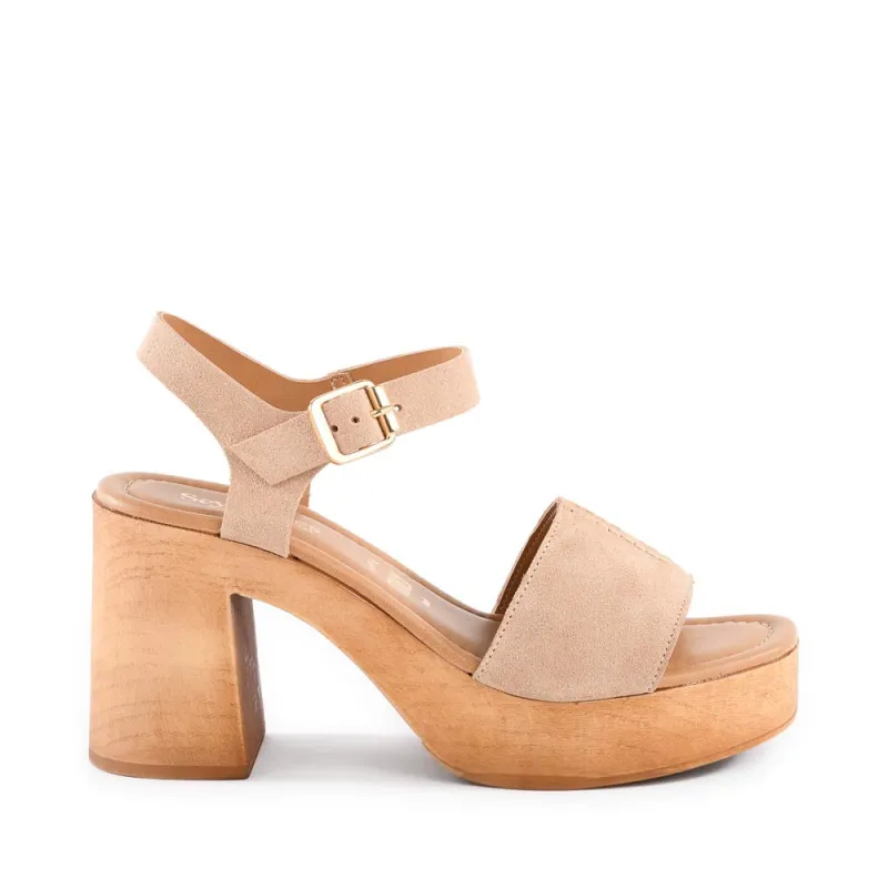 Cityscape Sandal sold by BC Footwear