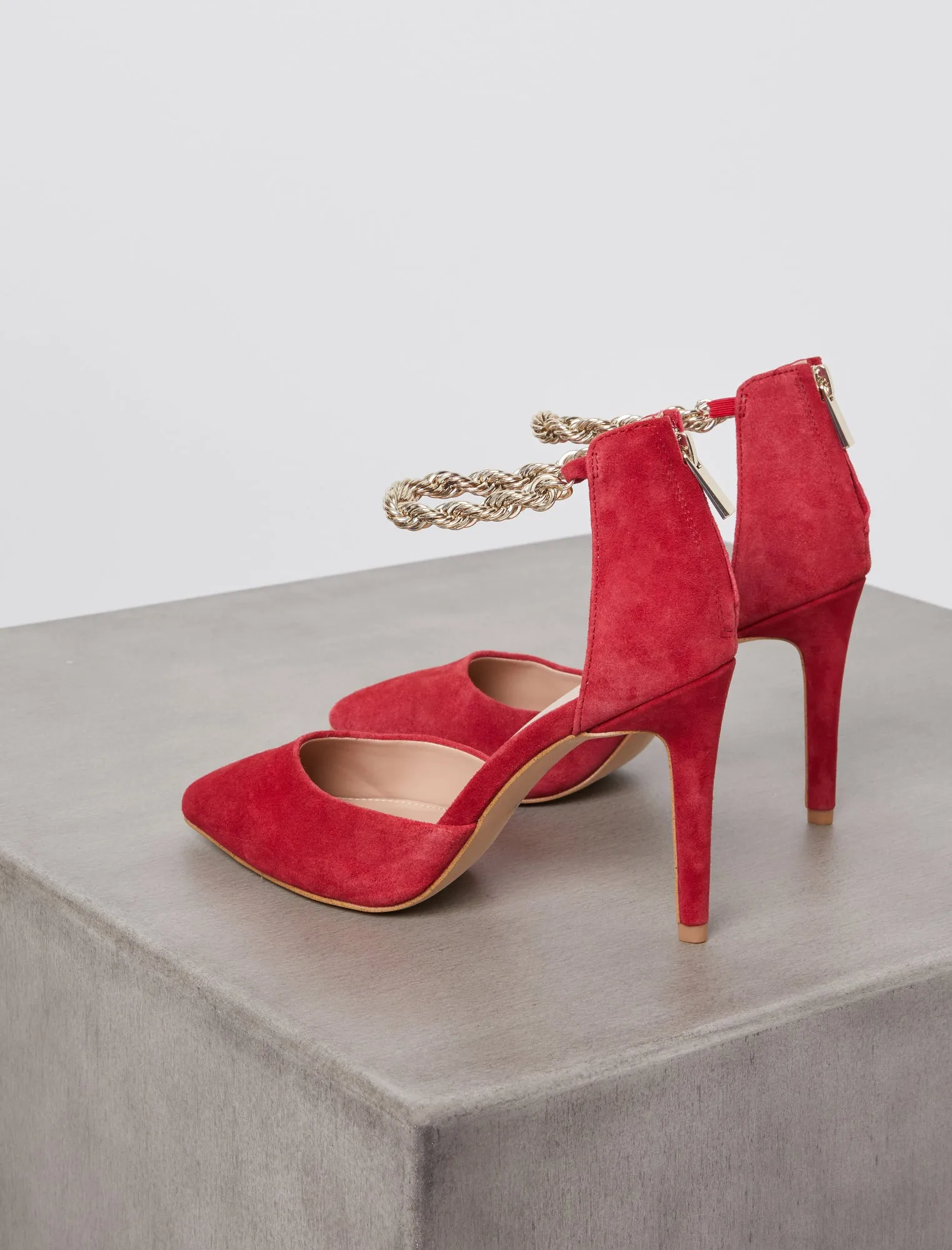 Haindi Pump Heel sold by BCBGMaxAzria product image thumbnail 2