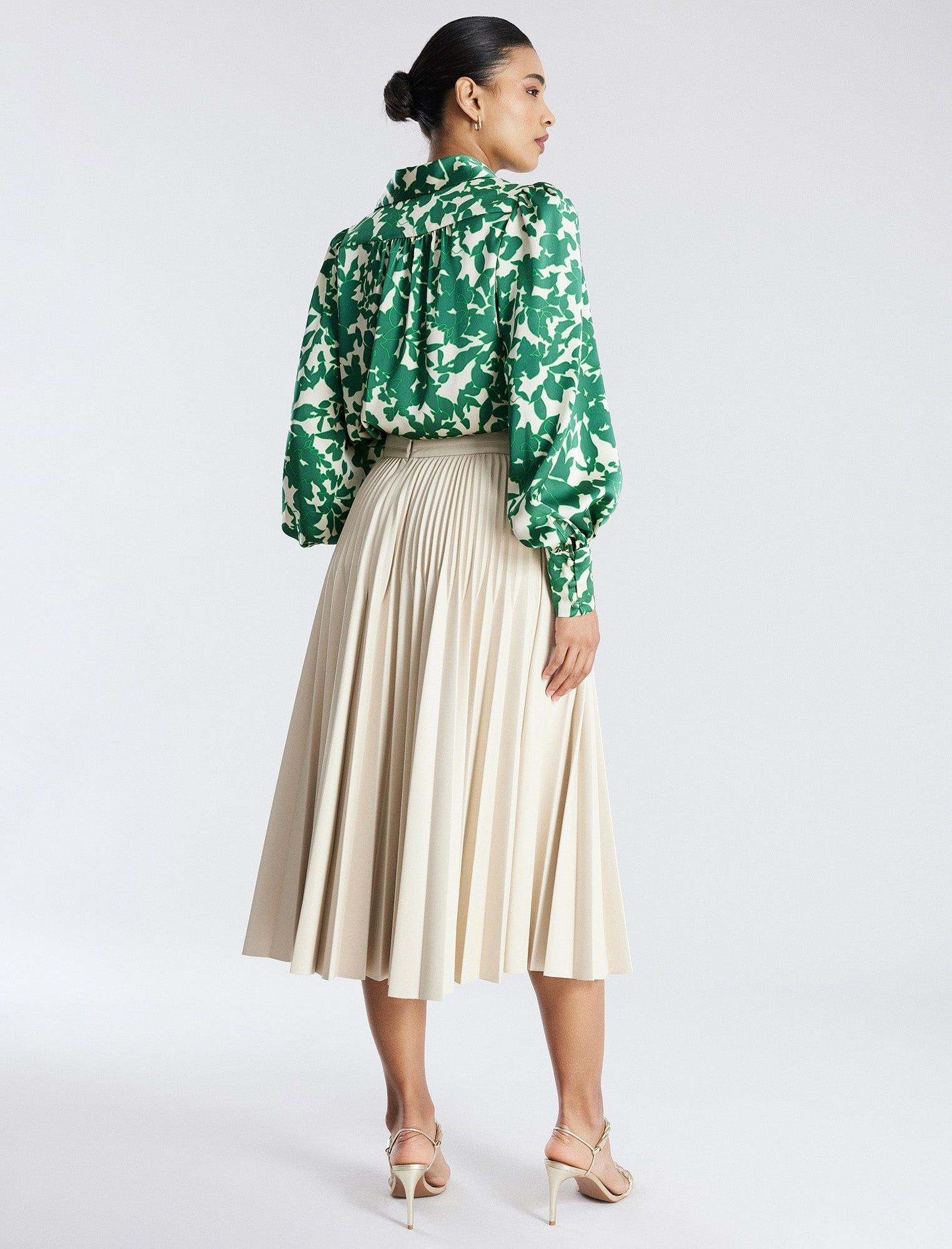 Balloon Sleeve Button-Up Top sold by BCBGMaxAzria product image thumbnail 4