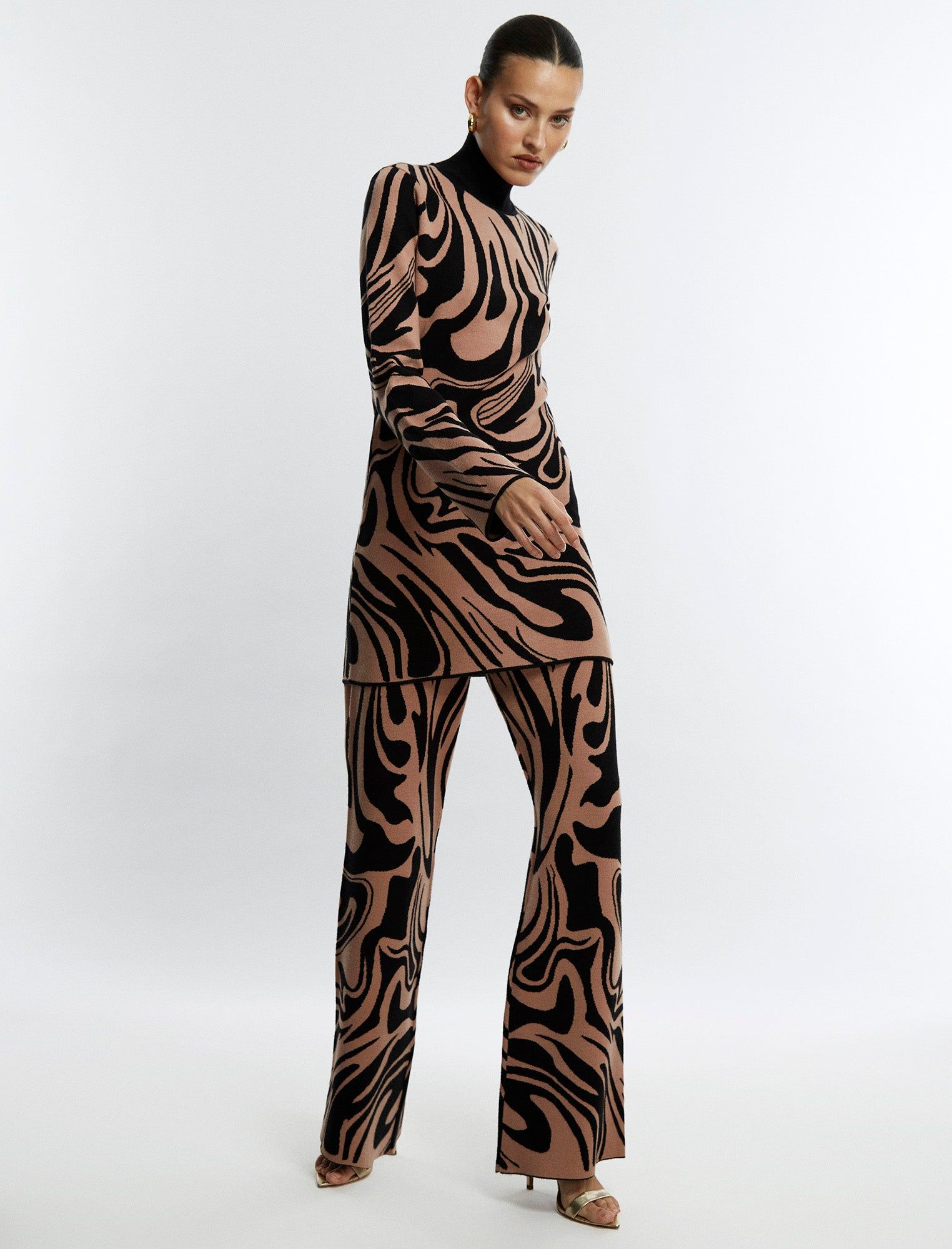 Wide-Leg Knit Trouser sold by BCBGMaxAzria product image thumbnail 5