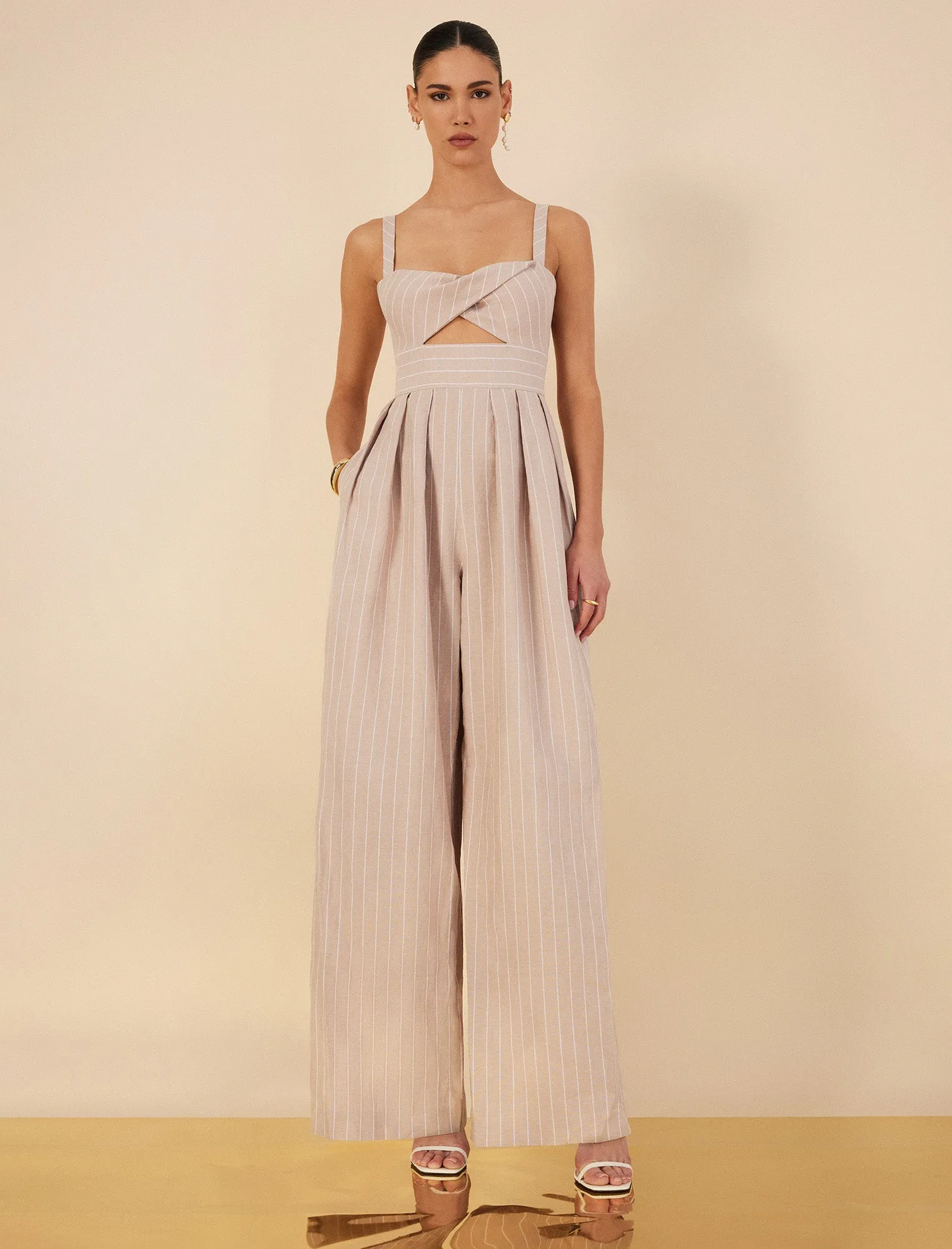 Hadie Linen Keyhole Jumpsuit sold by BCBGMaxAzria product image thumbnail 2