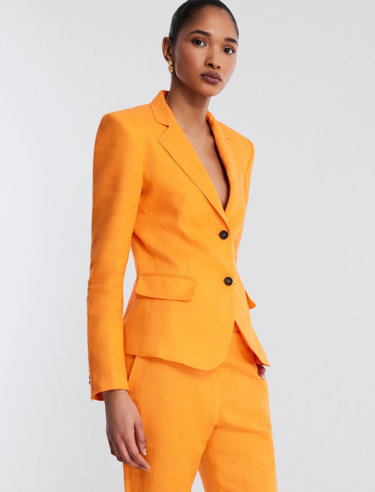 Hudson Linen Blazer sold by BCBGMaxAzria product image thumbnail 2