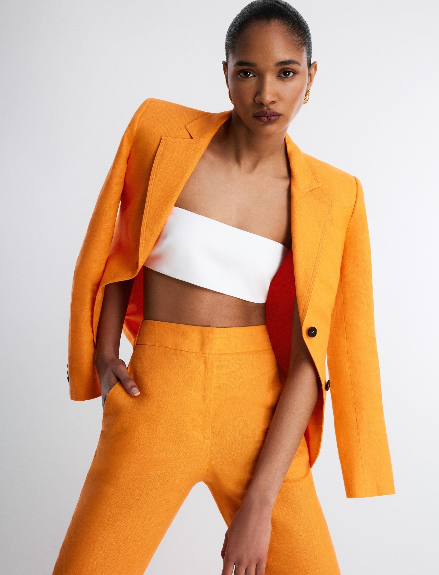 Hudson Linen Blazer sold by BCBGMaxAzria product image thumbnail 3