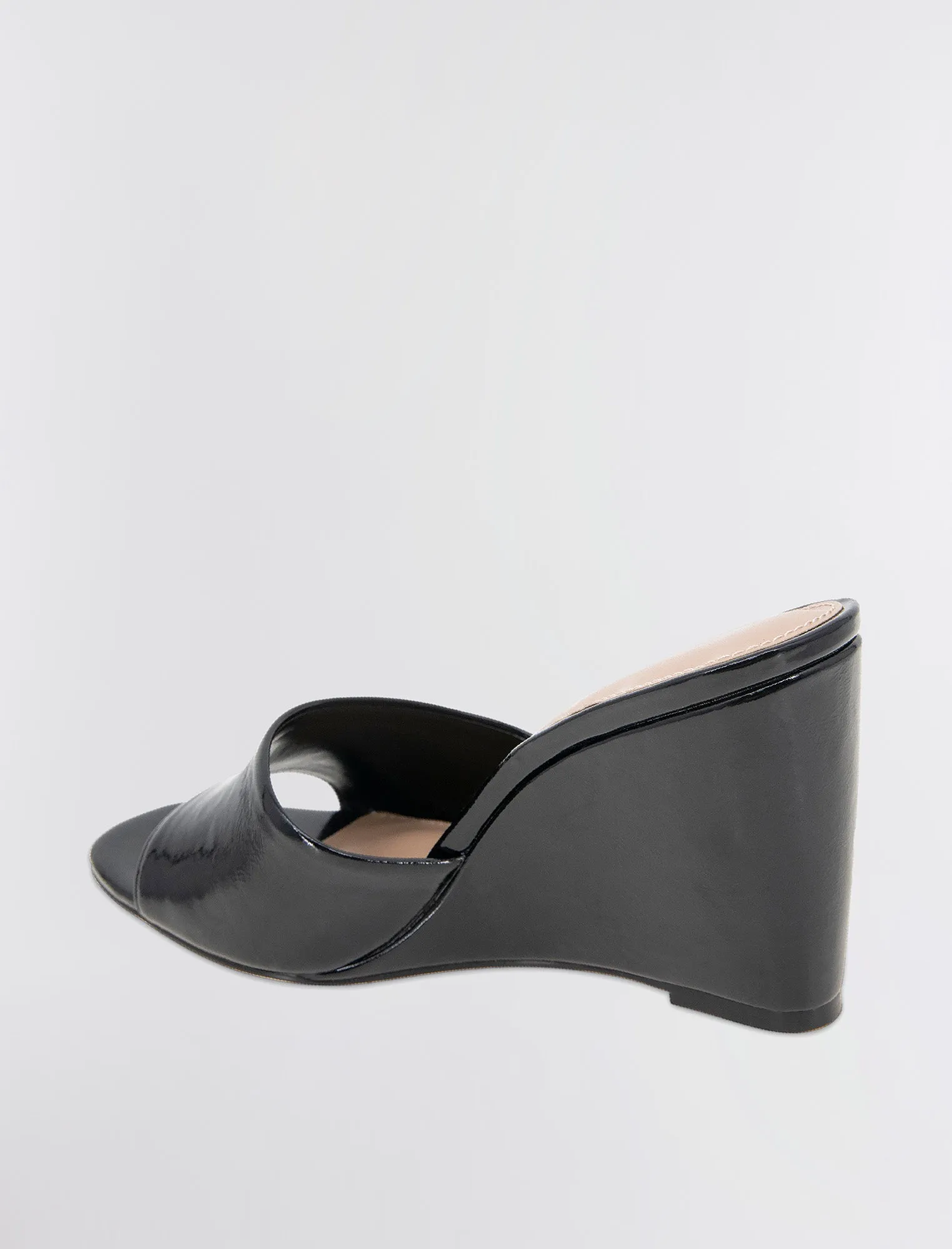 Giani Wedge Sandal sold by BCBGMaxAzria product image thumbnail 5