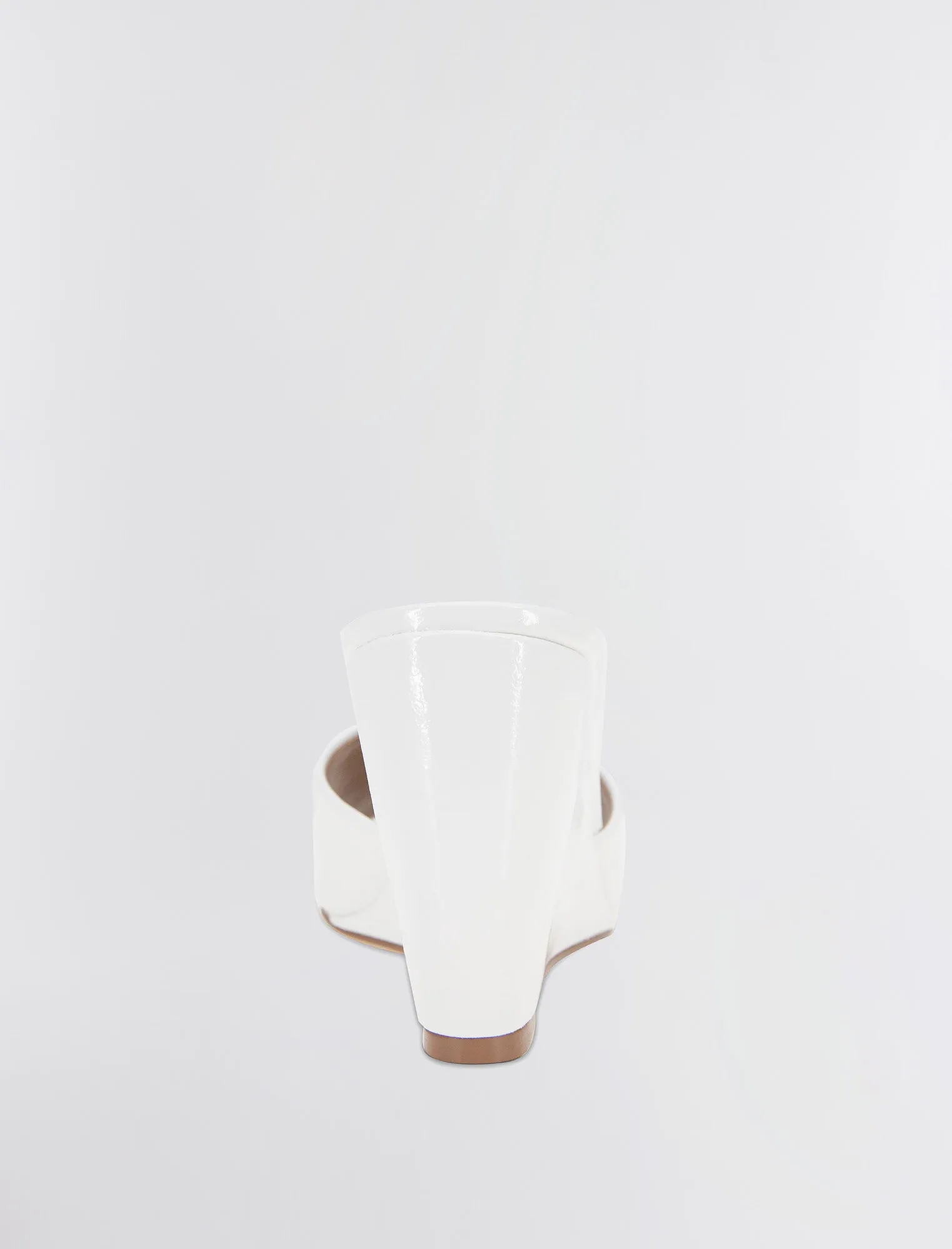 Giani Wedge Sandal sold by BCBGMaxAzria product image thumbnail 4