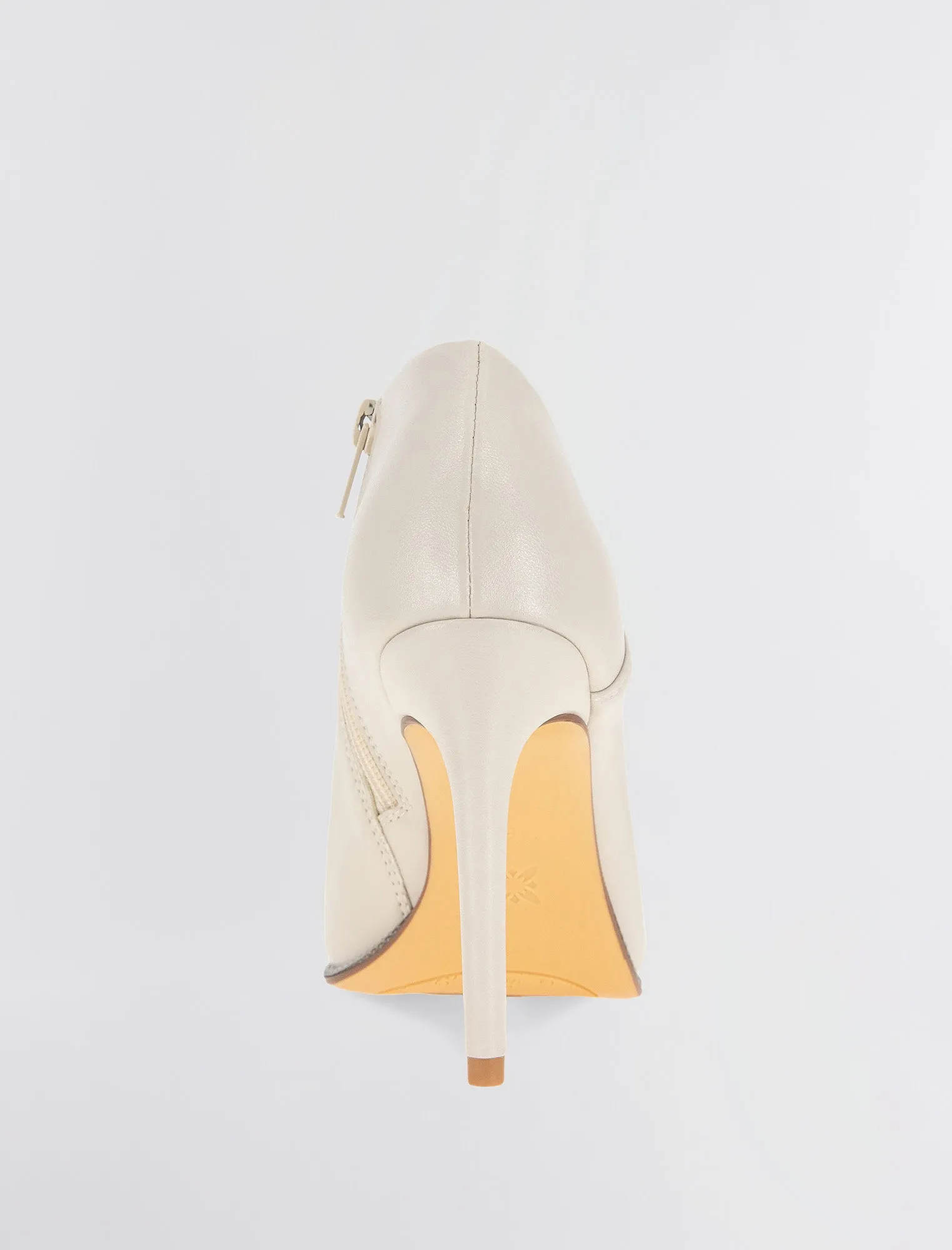 Hadix Shootie sold by BCBGMaxAzria product image thumbnail 4