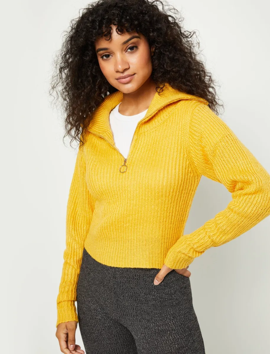 Ribbed Half-Zip Hoodie Top 72151