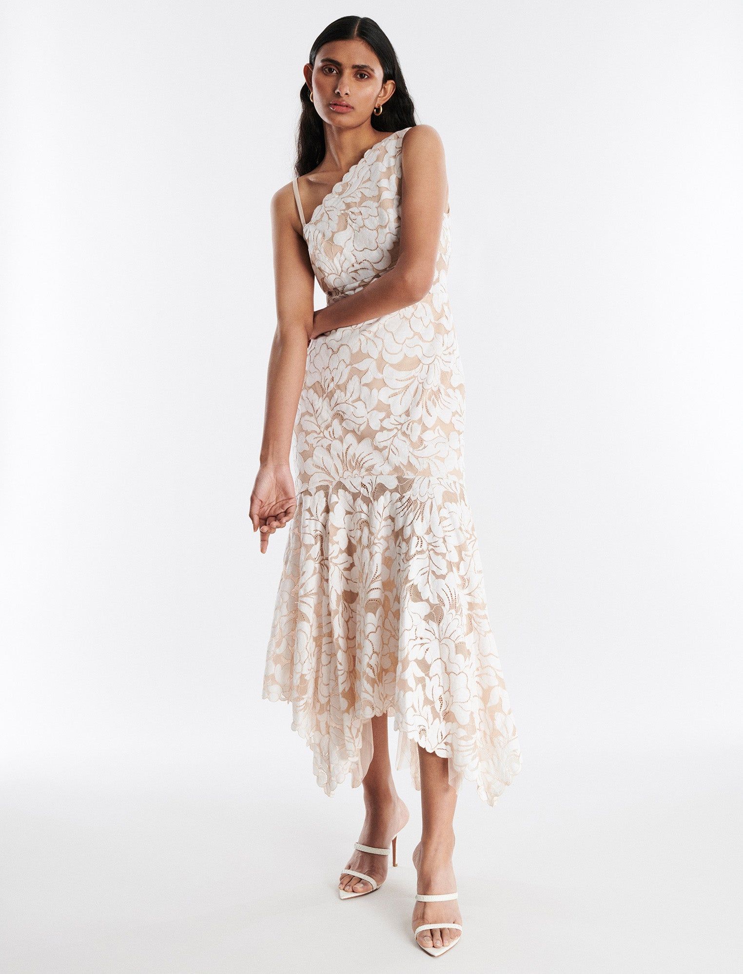 Alabama One Shoulder Lace Ruffle Gown sold by BCBGMaxAzria product image thumbnail 2
