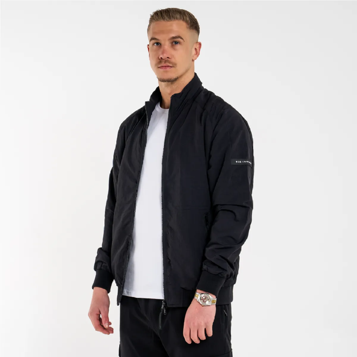 新品同様　  Hanley Bomber ブルゾン Hanley Technical Jacket - Black | Parallel