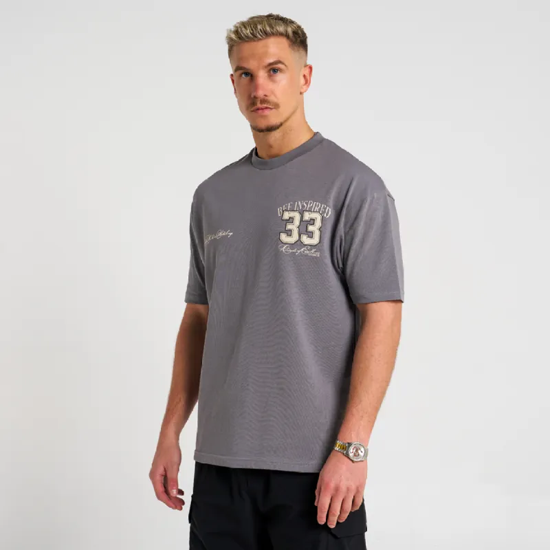 Kamaric T-shirt - Charcoal made by be inspired