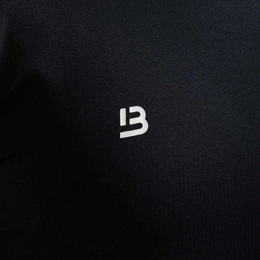 Signature Sports T-Shirt - Black sold by be inspired product image thumbnail 4