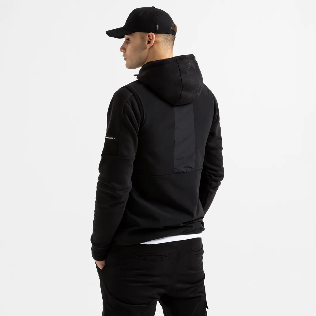 Signature Sports Gilet - Black sold by be inspired product image thumbnail 2