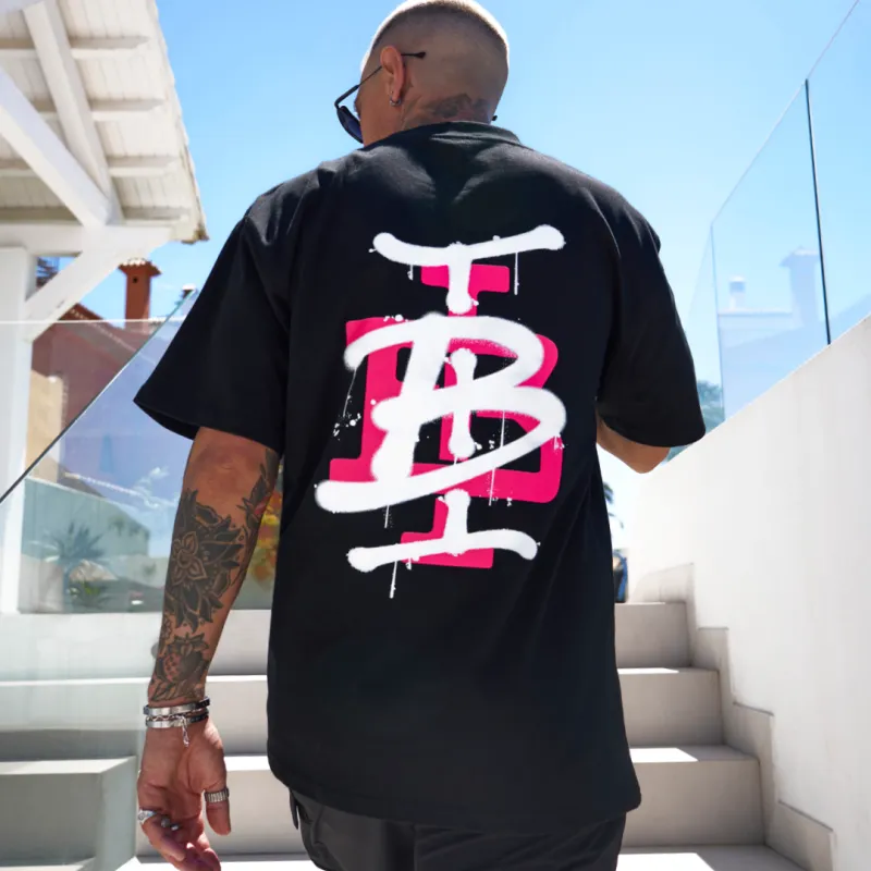 Tonali Oversized T-Shirt - Black/Pink made by be inspired
