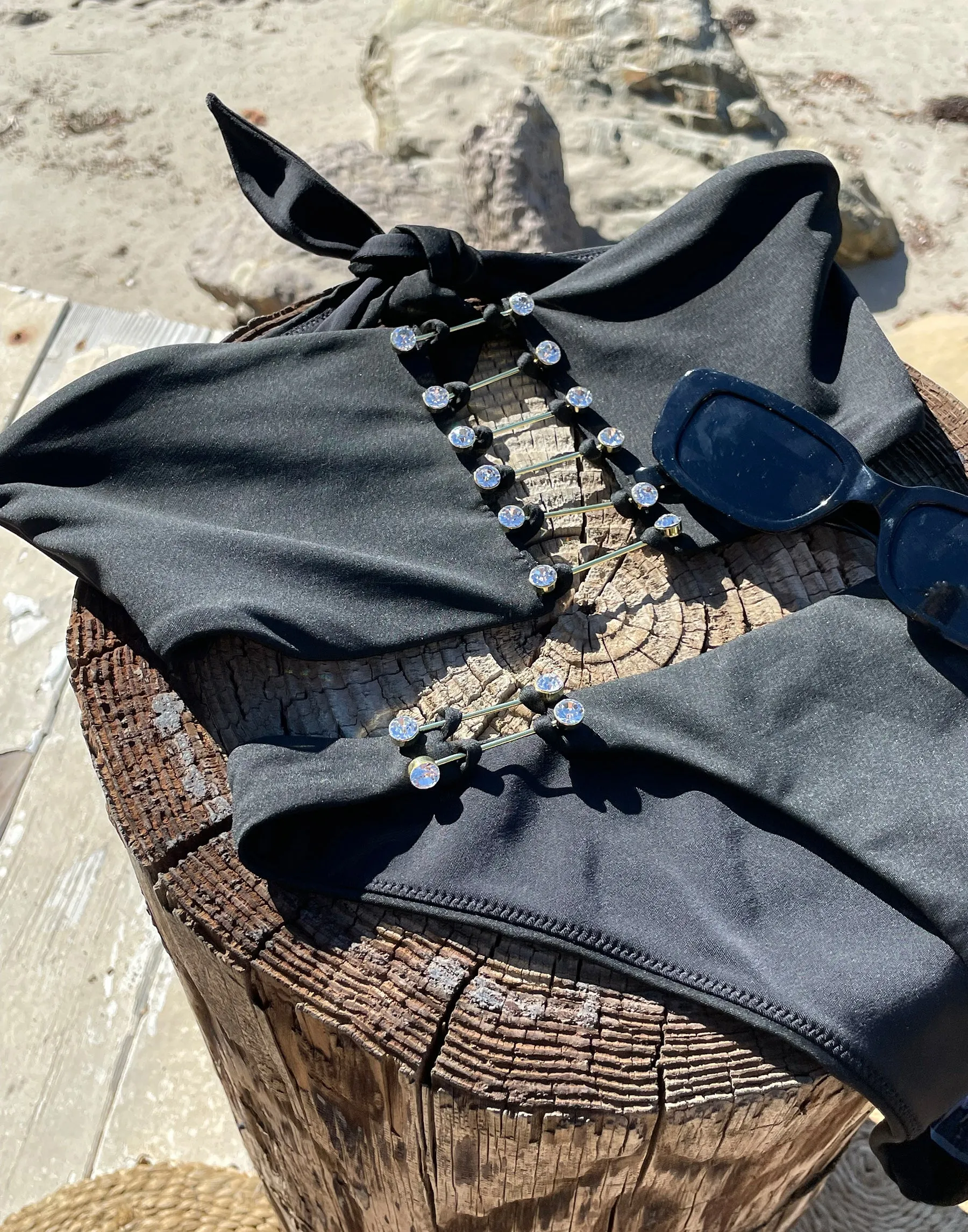 Noelani Skimpy Bottom - Black sold by Beach Bunny product image thumbnail 2