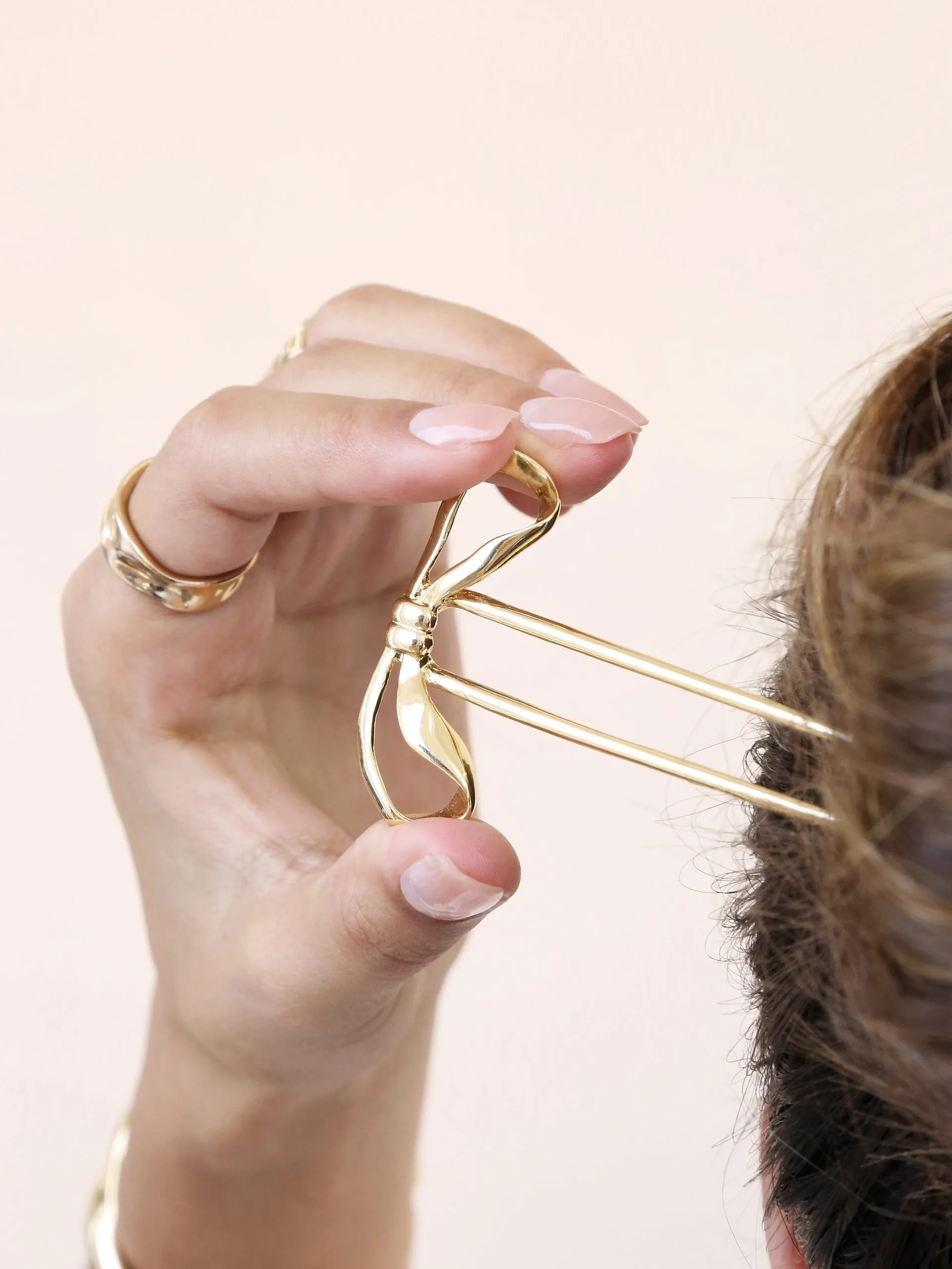 Bow Organica Hair Pin sold by Beach Bunny product image thumbnail 2