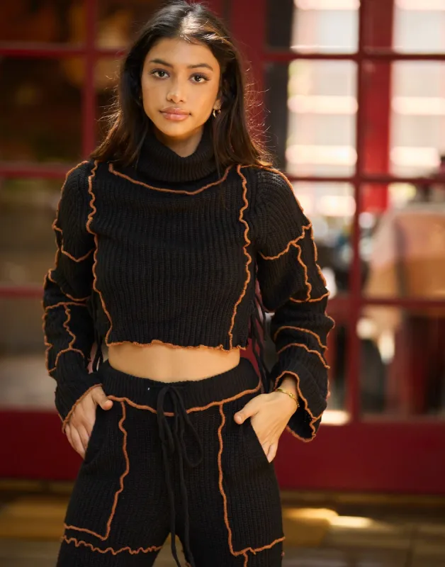 Ellis Crop Top - Black sold by Beach Bunny