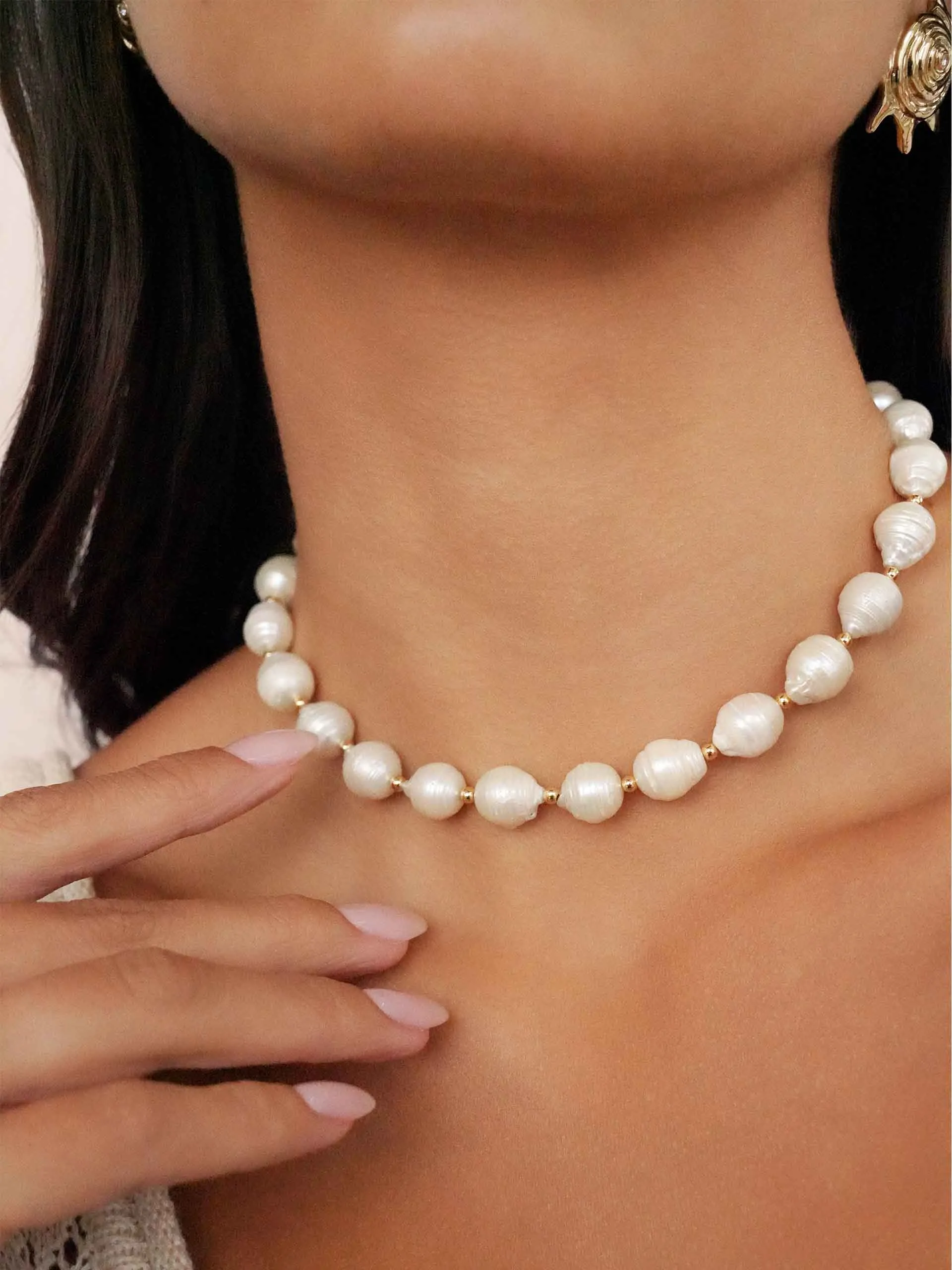 Freshwater Pearl Necklace by Ettika sold by Beach Bunny product image thumbnail 2