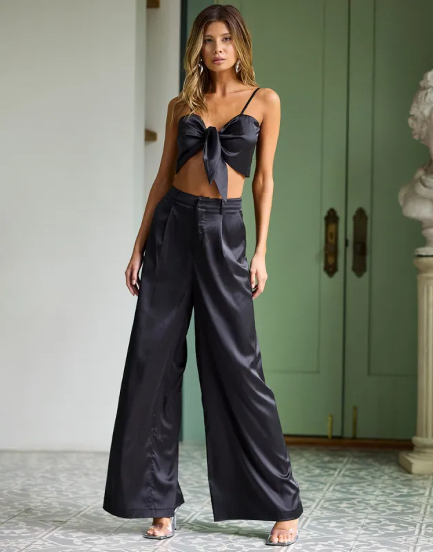 Eastyn Top - Black made by Beach Bunny