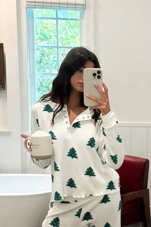 Anthropologie X Beach Riot Pacific Long Sleeve Sleep Set White Christmas Waffle sold by Beach Riot product image thumbnail 4