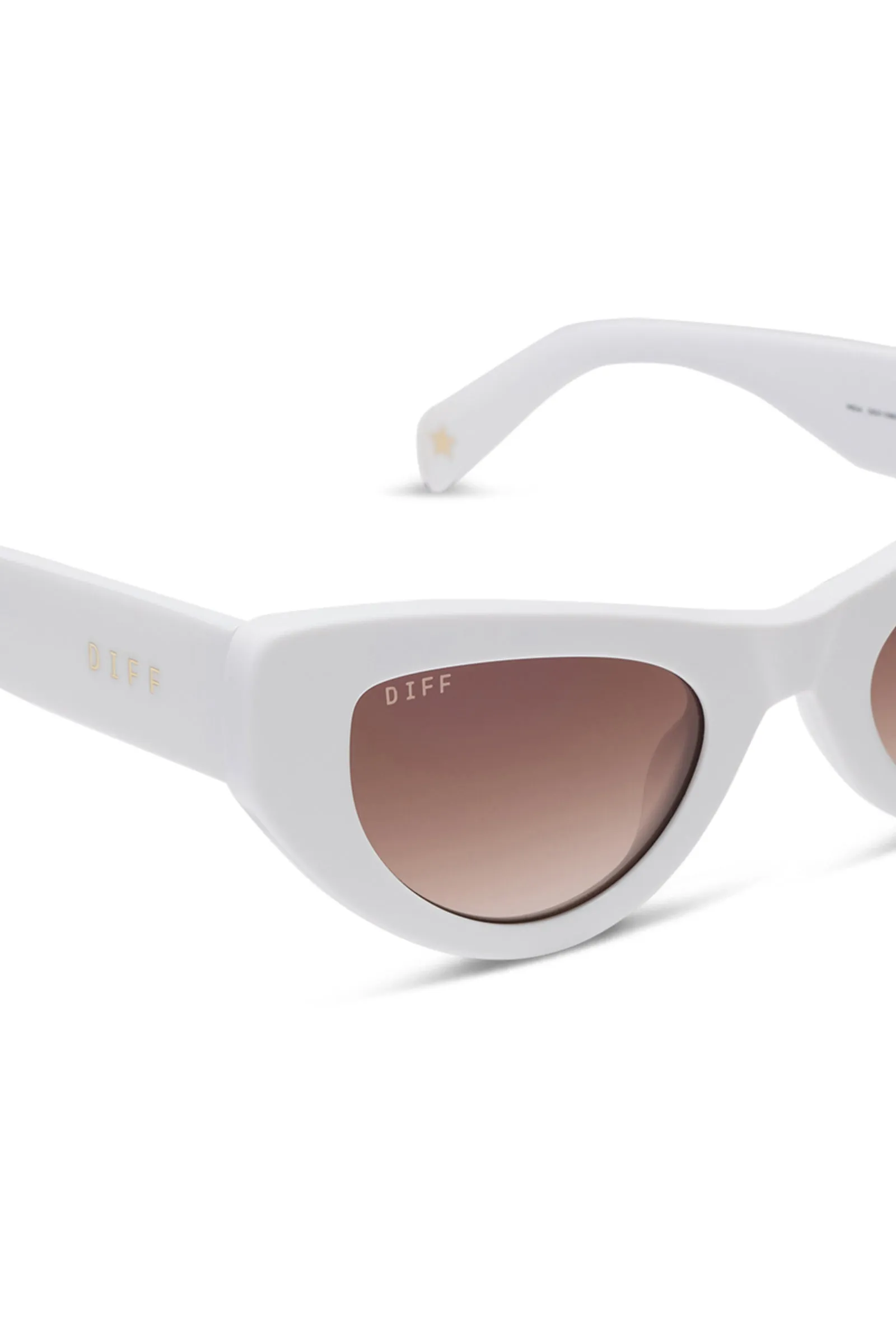 Beach Riot X DIFF Mesa Sunglasses White sold by Beach Riot product image thumbnail 5
