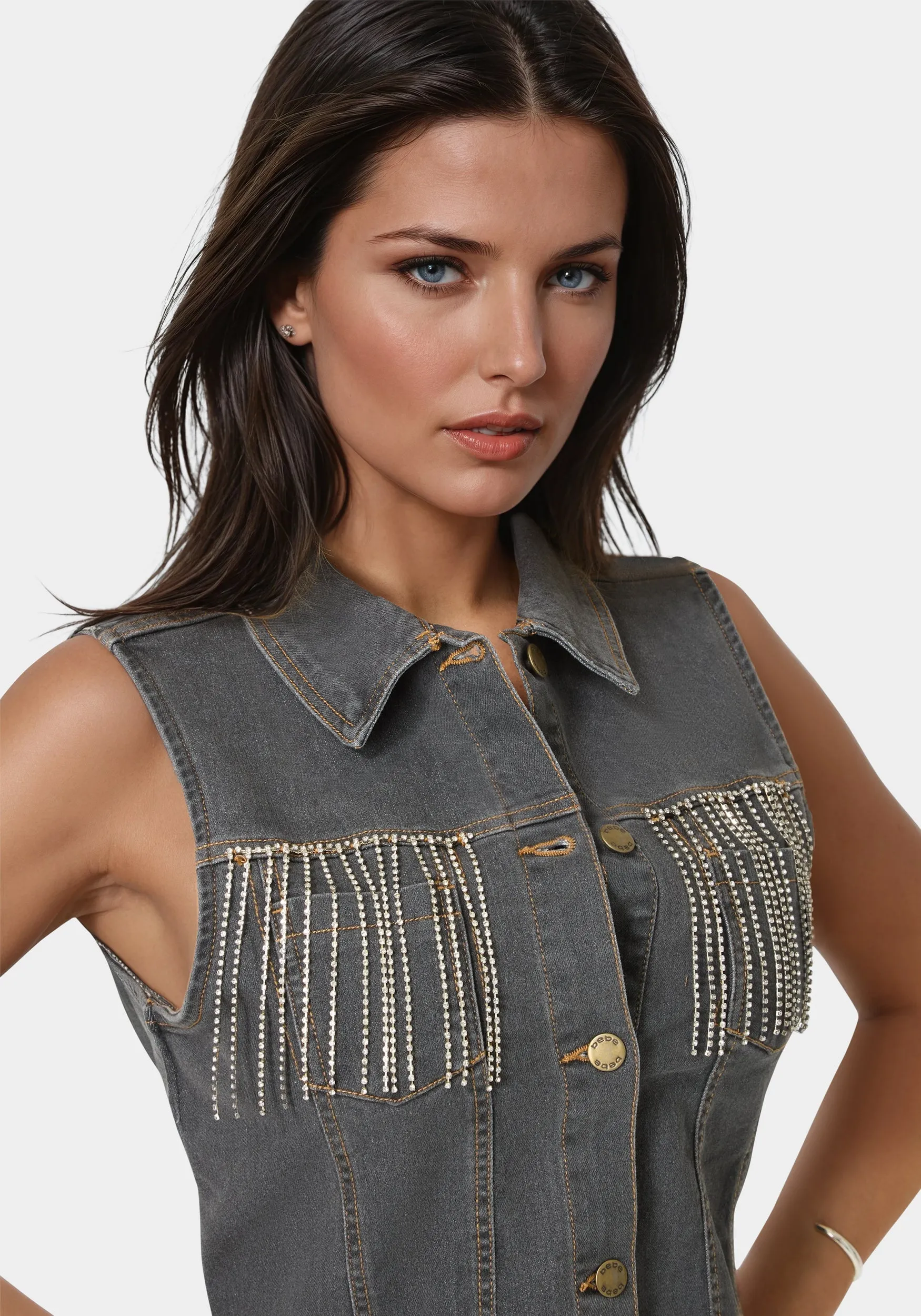 The Cropped Trucker Vest sold by Bebe product image thumbnail 3