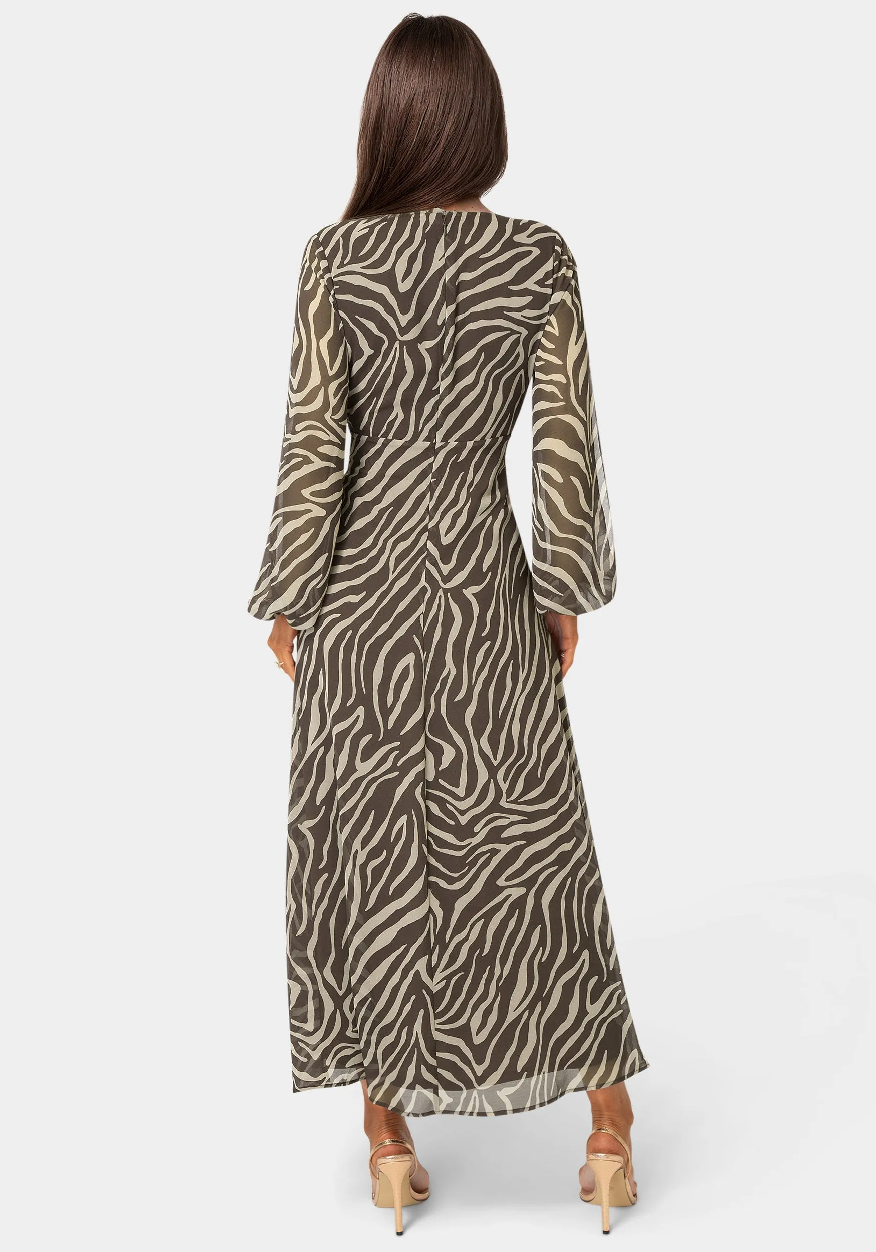 Printed Chiffon Tie Front Maxi Dress sold by Bebe product image thumbnail 3