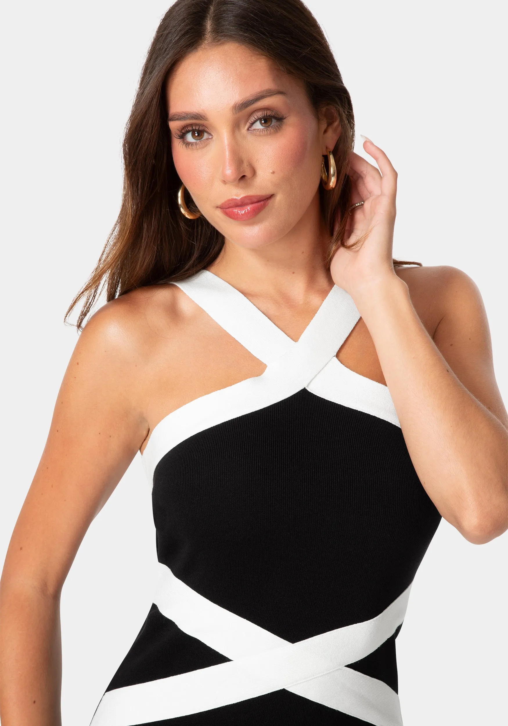 Contrast Cross Waist Midi Dress sold by Bebe product image thumbnail 4
