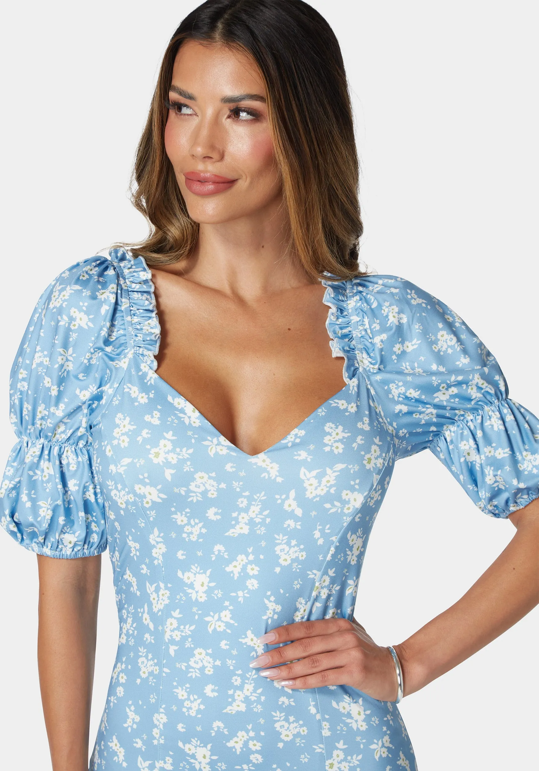 Printed Puff Sleeve Plunge Neck Dress sold by Bebe product image thumbnail 4