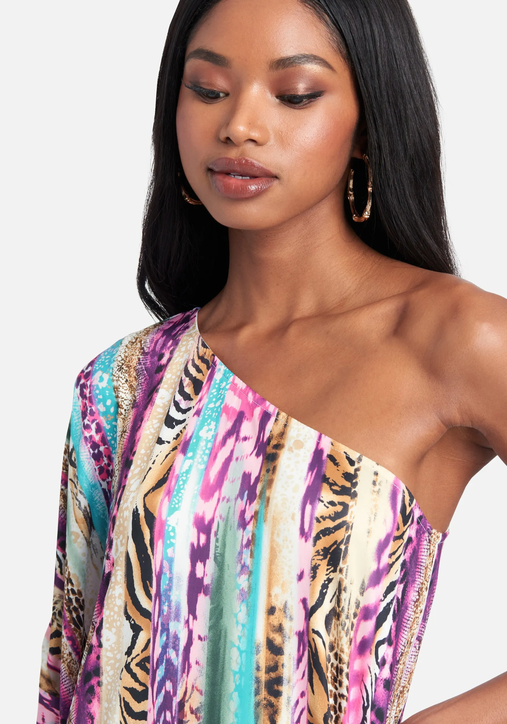 One Shoulder Printed Flowy Dress sold by Bebe product image thumbnail 4