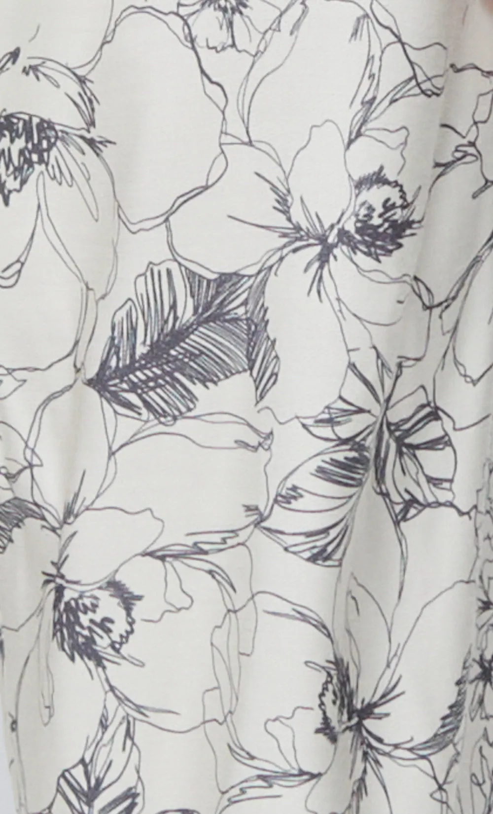 TILLIE STRAPLESS MAXI DRESS - LINEAR FLORAL sold by bec + bridge product image thumbnail 5