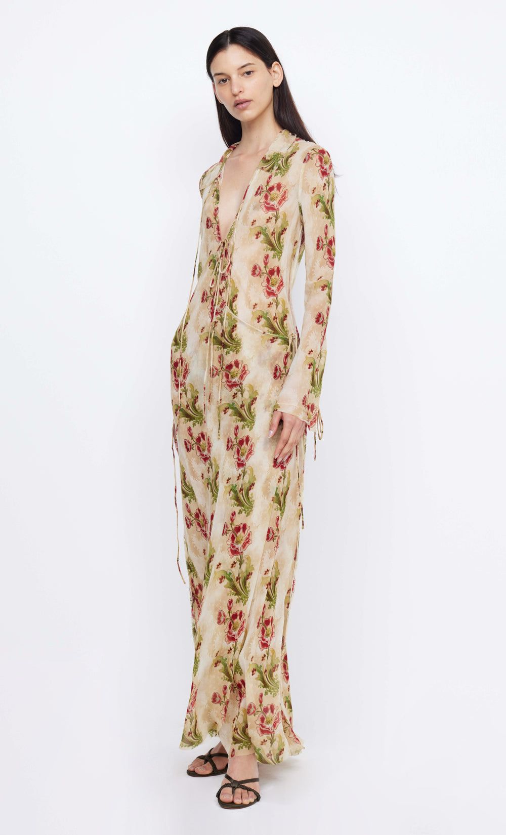 FLORIA LONG SLEEVE MAXI DRESS - GENEVIVE FLORAL sold by bec + bridge product image thumbnail 3