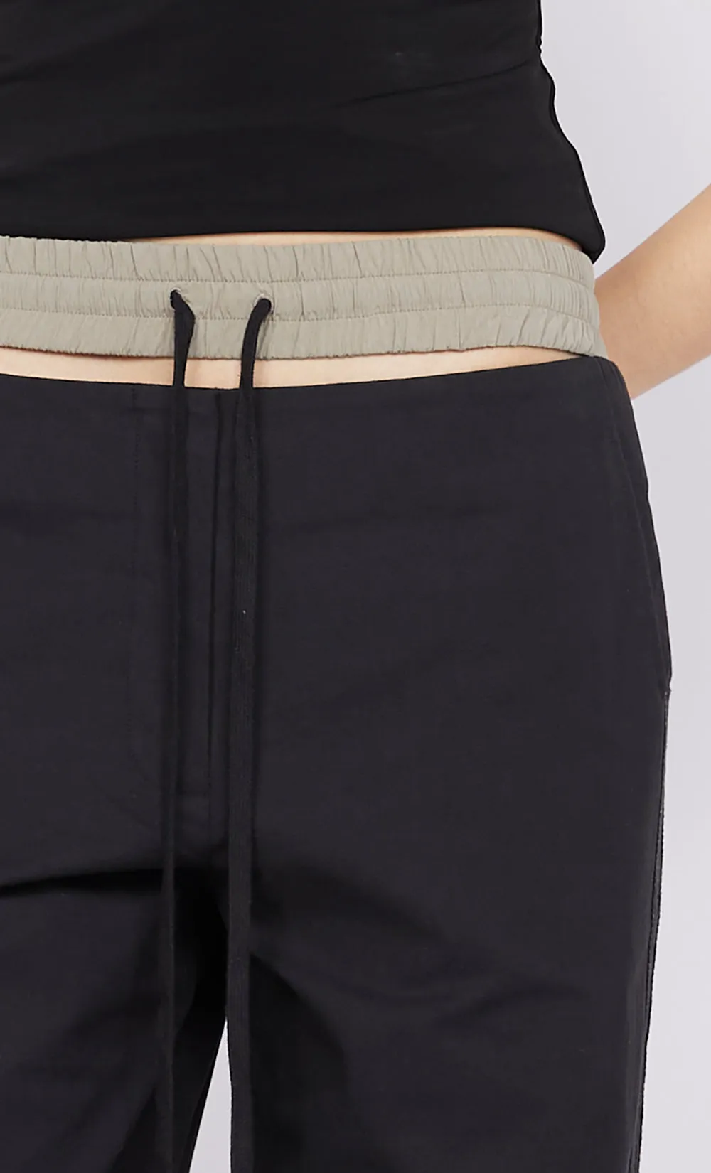 LEO CONTRAST PANT - BLACK/TAUPEE sold by bec + bridge product image thumbnail 5