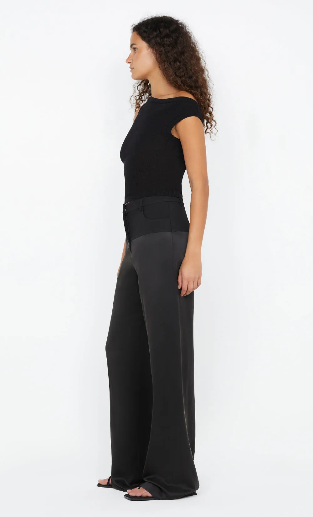 ELANAH KNIT ASYM TOP - BLACK sold by bec + bridge product image thumbnail 4