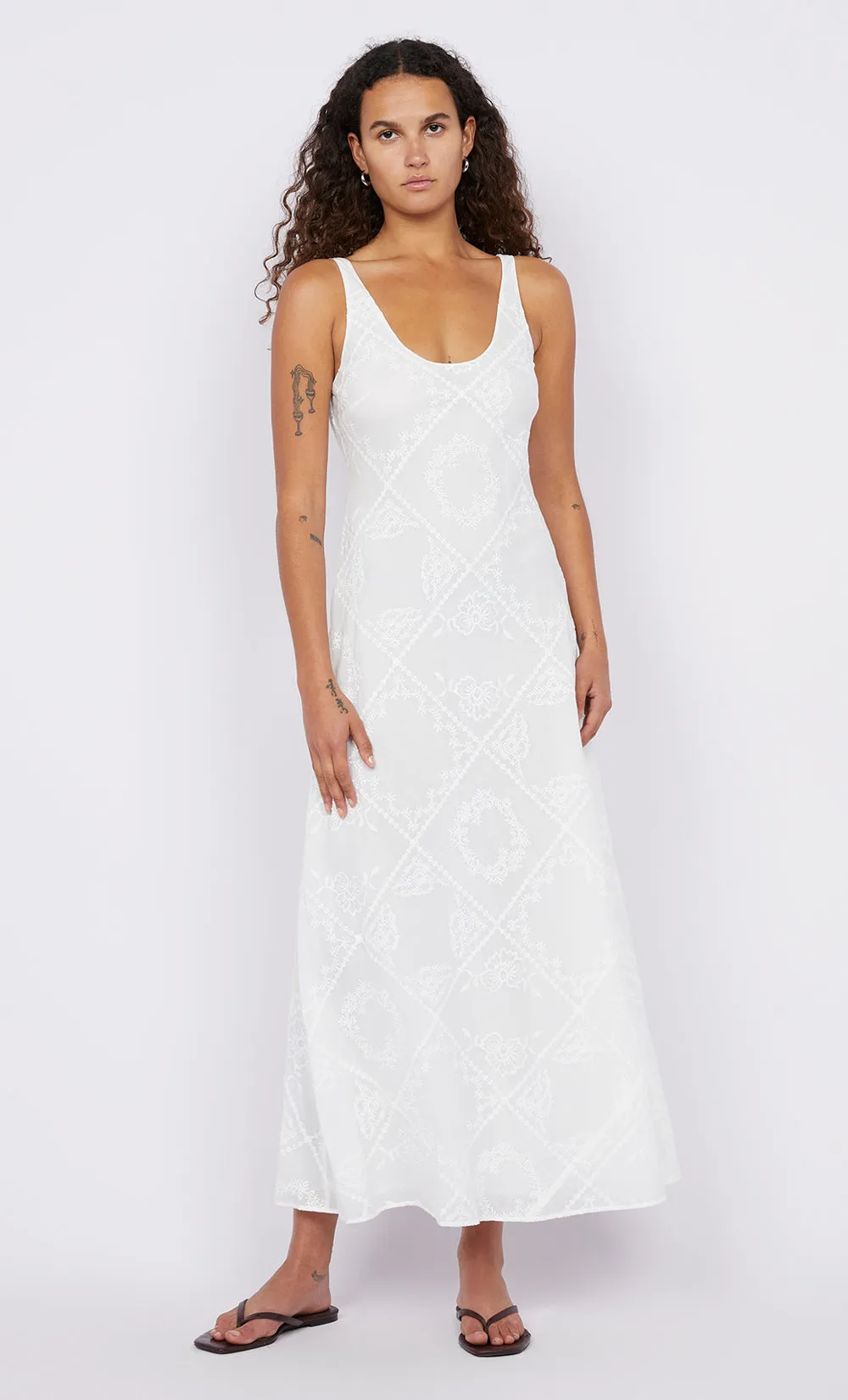 ZALEA SCOOP NECK DRESS - WHITE sold by bec + bridge product image thumbnail 5