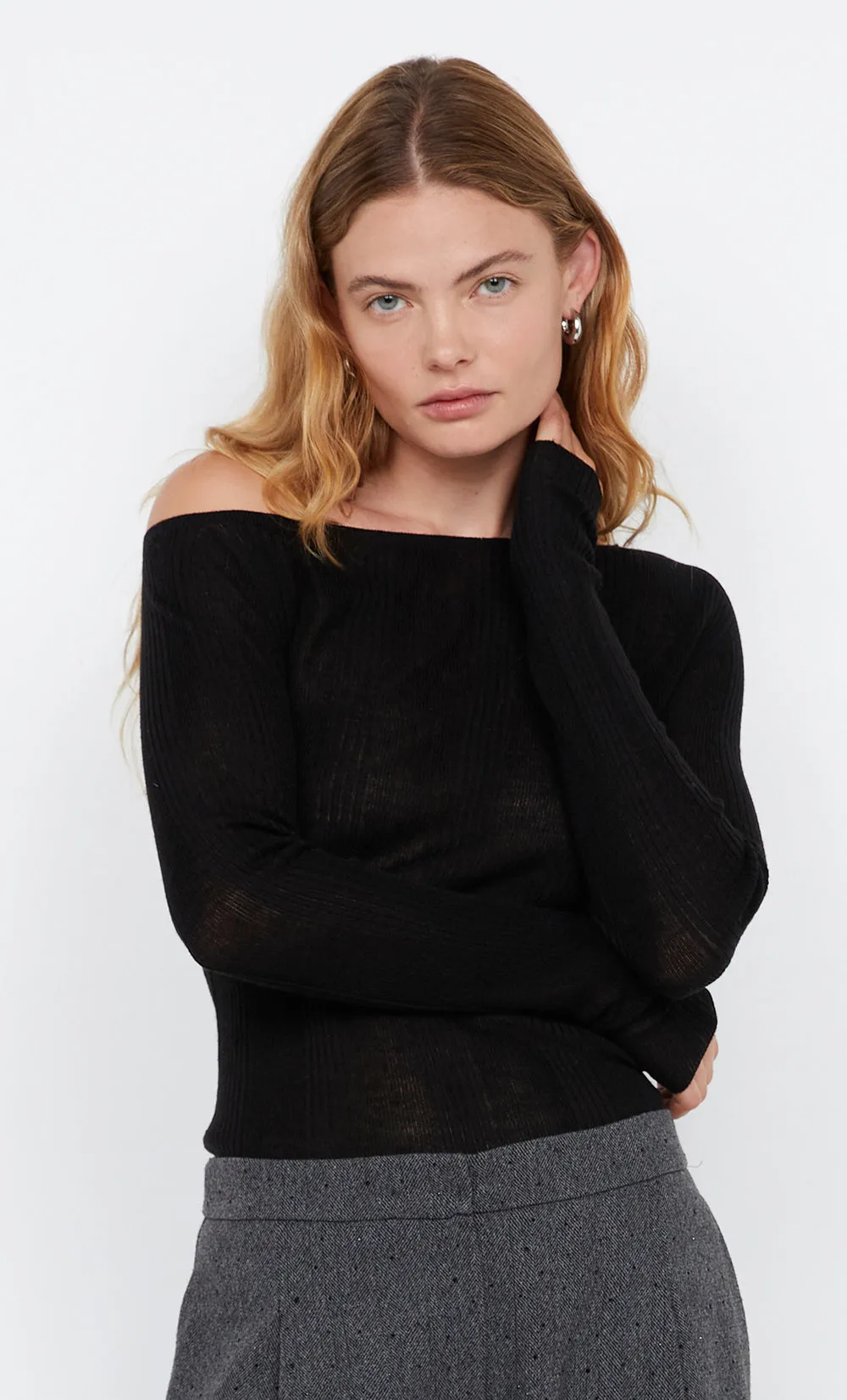 JONI ASYM TOP - BLACK sold by bec + bridge product image thumbnail 5