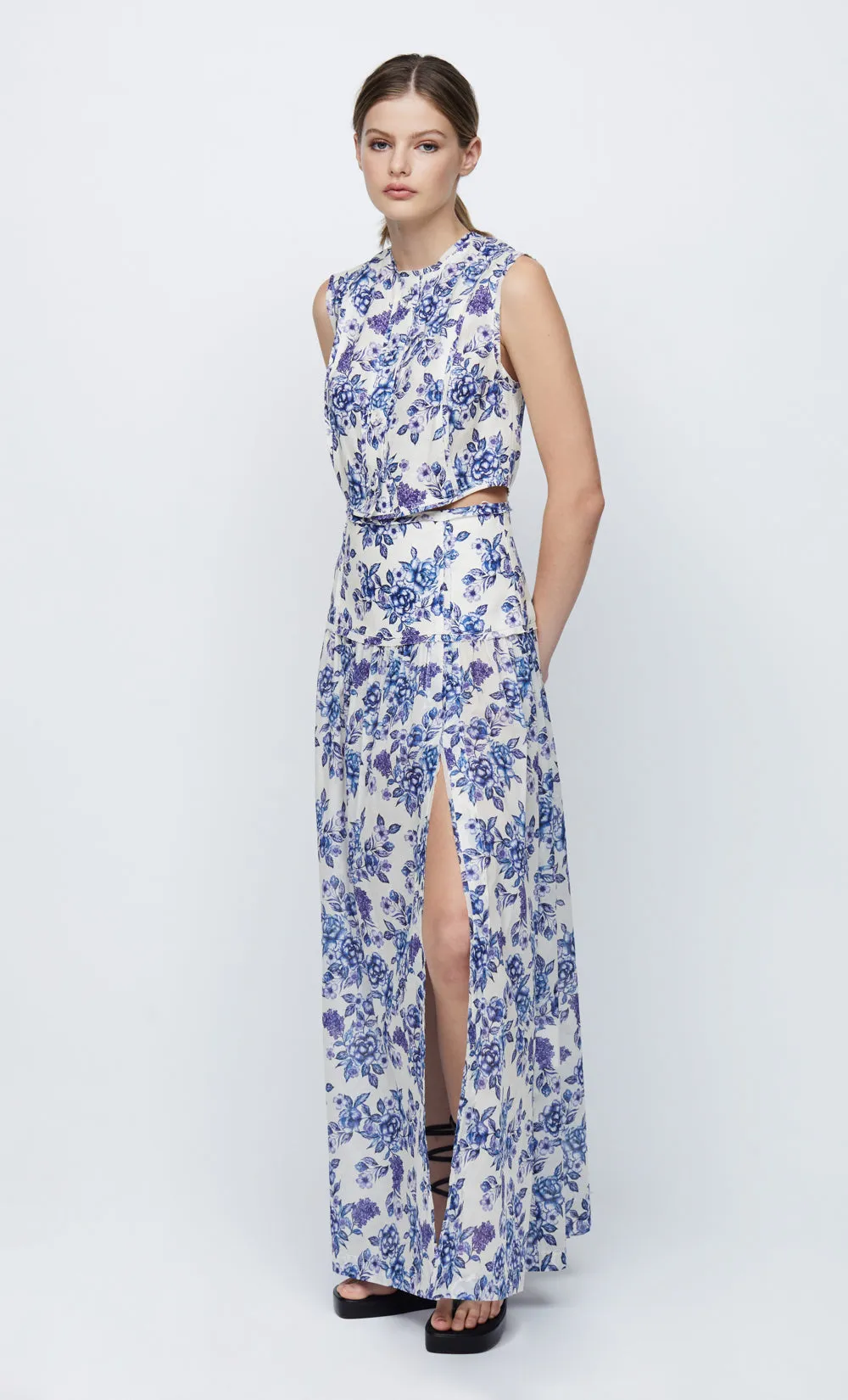 AUDETTE TOP - PORCELAIN FLORAL sold by bec + bridge product image thumbnail 3