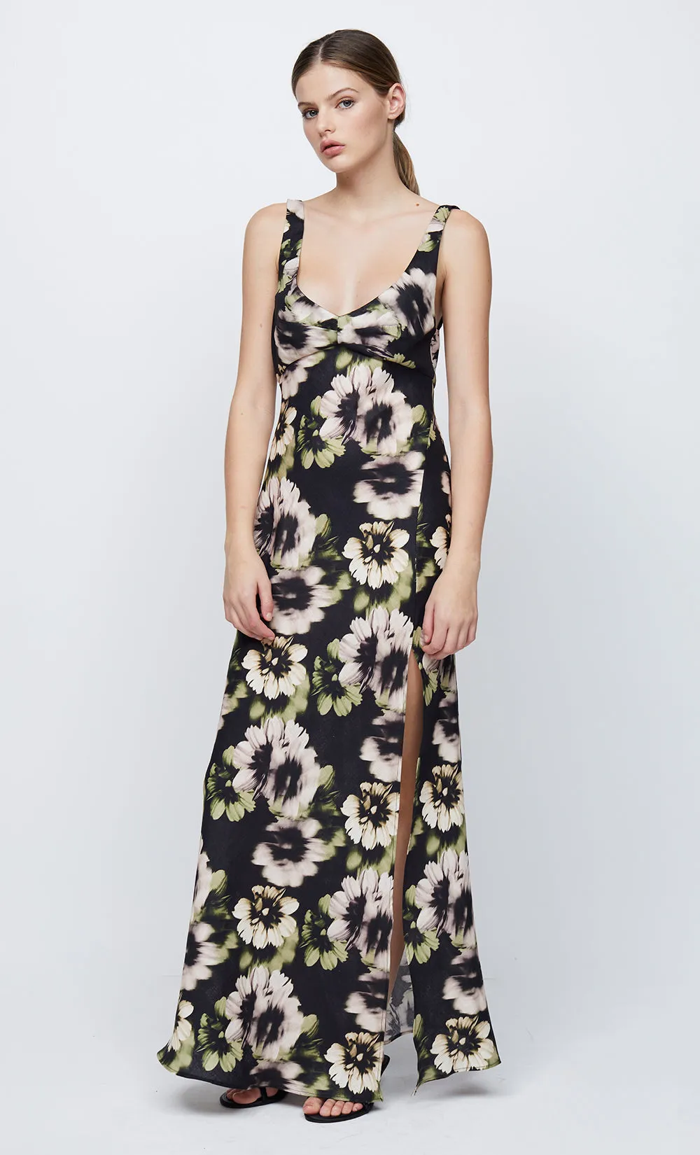 BLOOM LINEN MAXI - BLACK PRINT sold by bec + bridge product image thumbnail 2