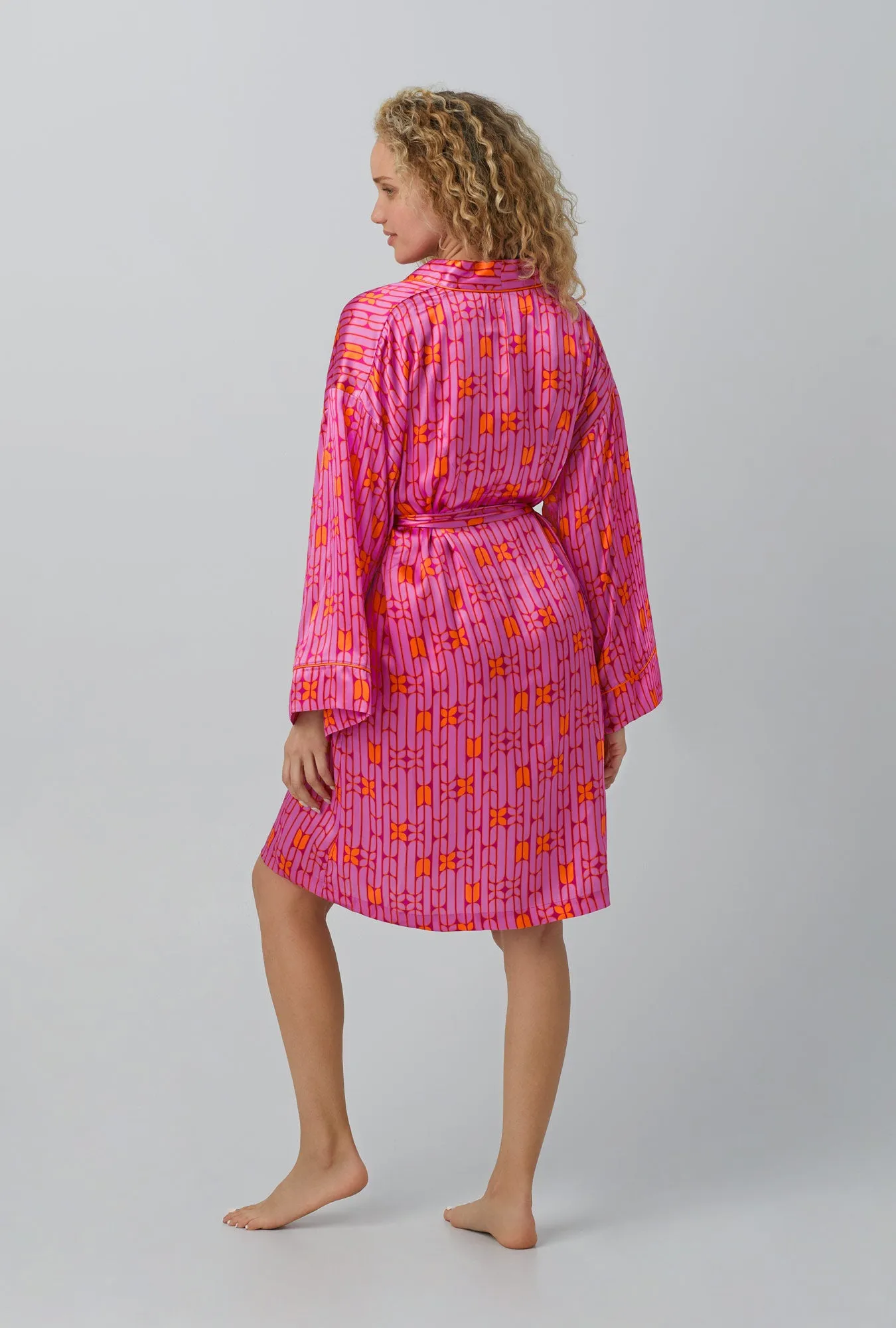 Wallpaper Geo Banded Collar Washable Silk Robe sold by BedHead product image thumbnail 4