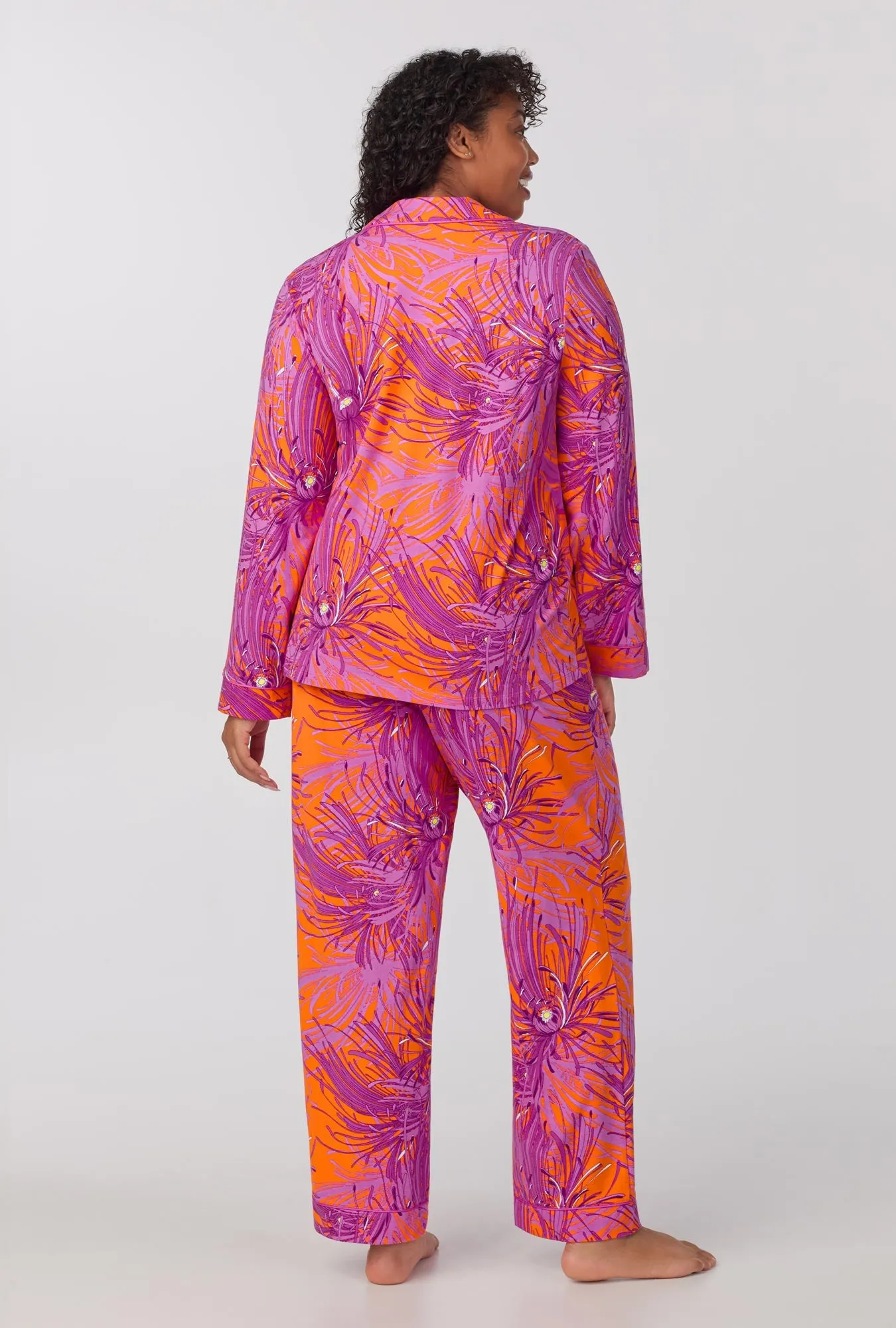 BedHead x Trina Turk Fuji Mums Women's Long Sleeve Classic Stretch Jersey PJ Set sold by BedHead product image thumbnail 5