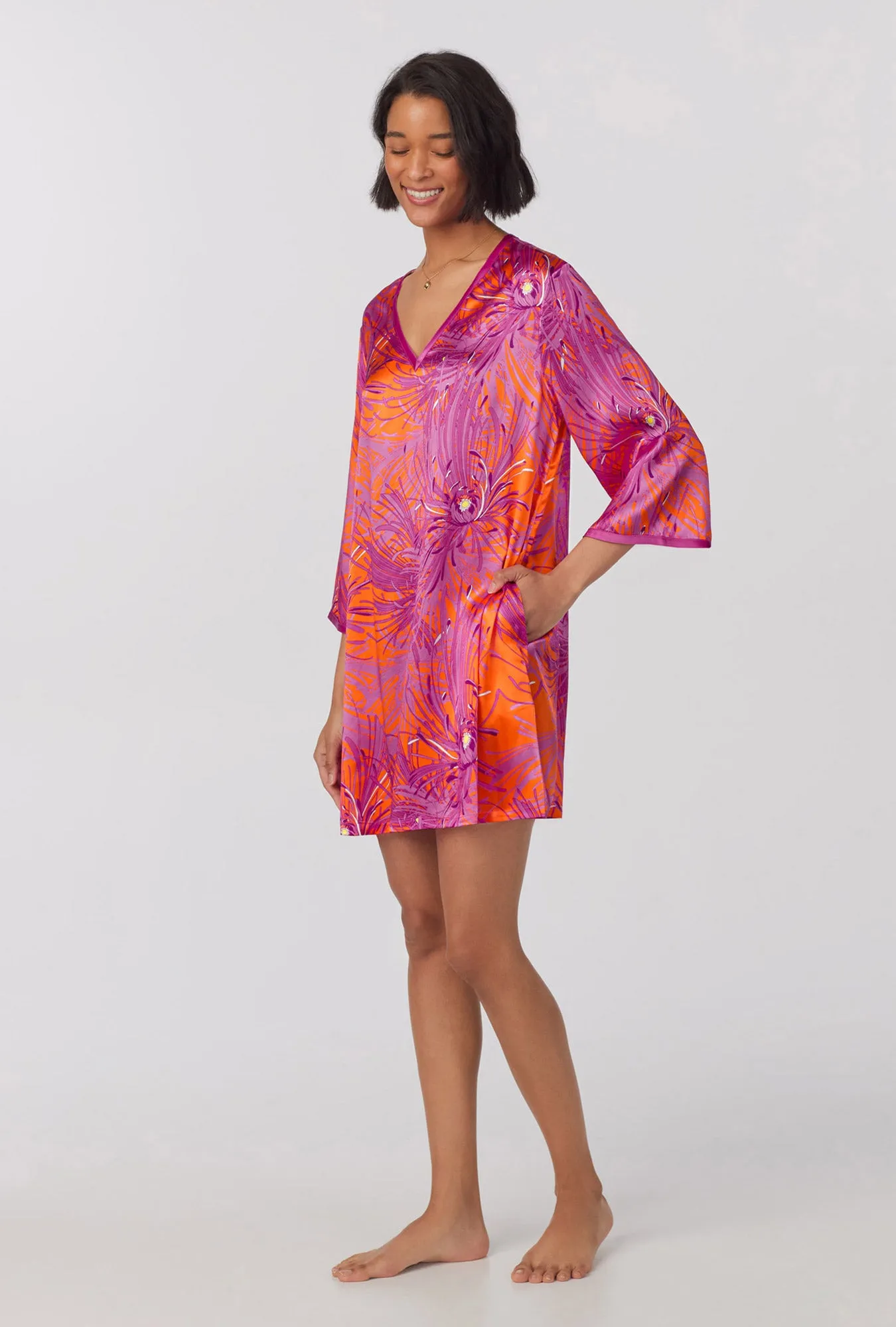 BedHead x Trina Turk Fuji Mums 3/4 Sleeve Classic Washable Silk Caftan sold by BedHead product image thumbnail 2