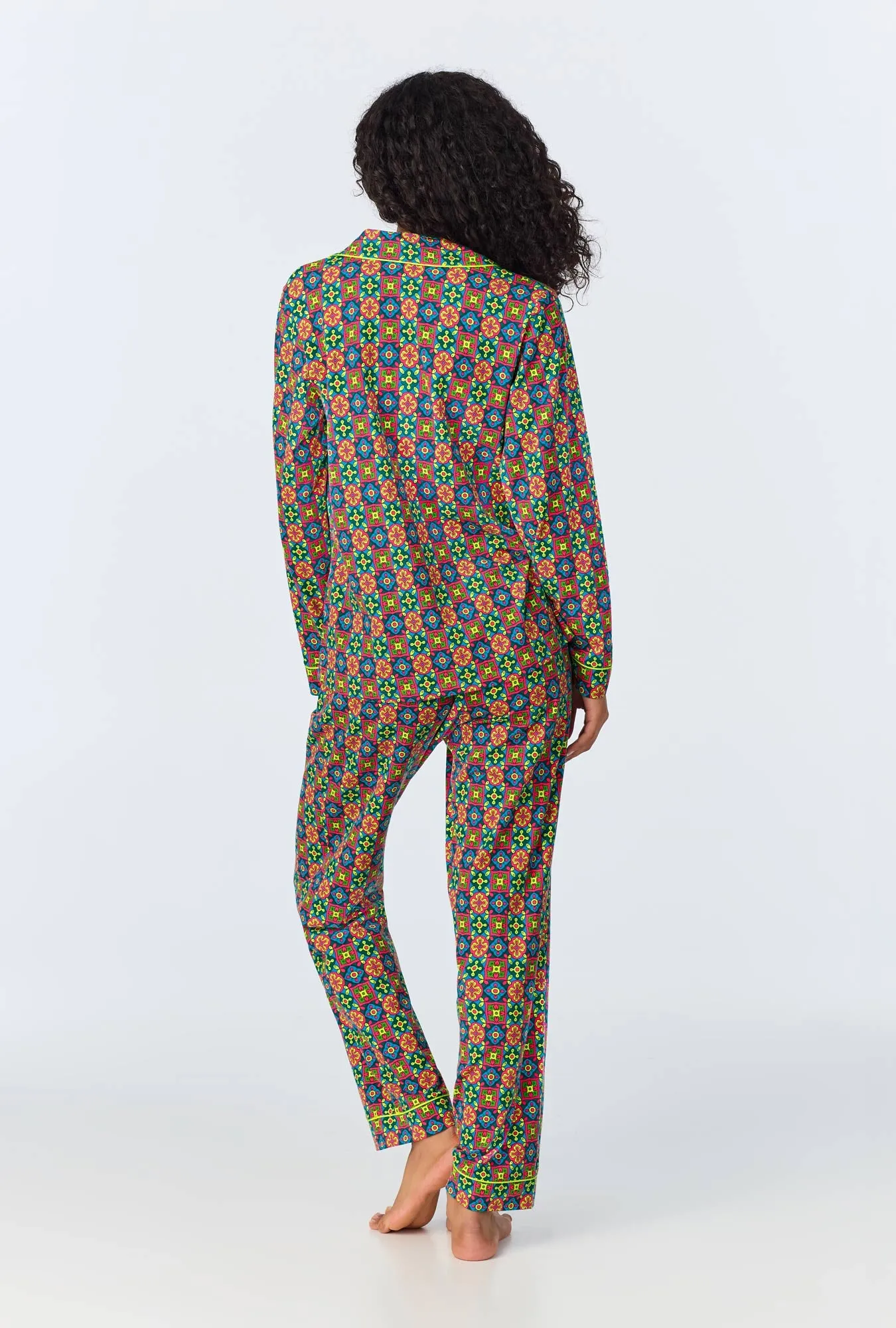 BedHead x Trina Turk Pretty Tiles Long Sleeve Classic Stretch Jersey PJ Set sold by BedHead product image thumbnail 3