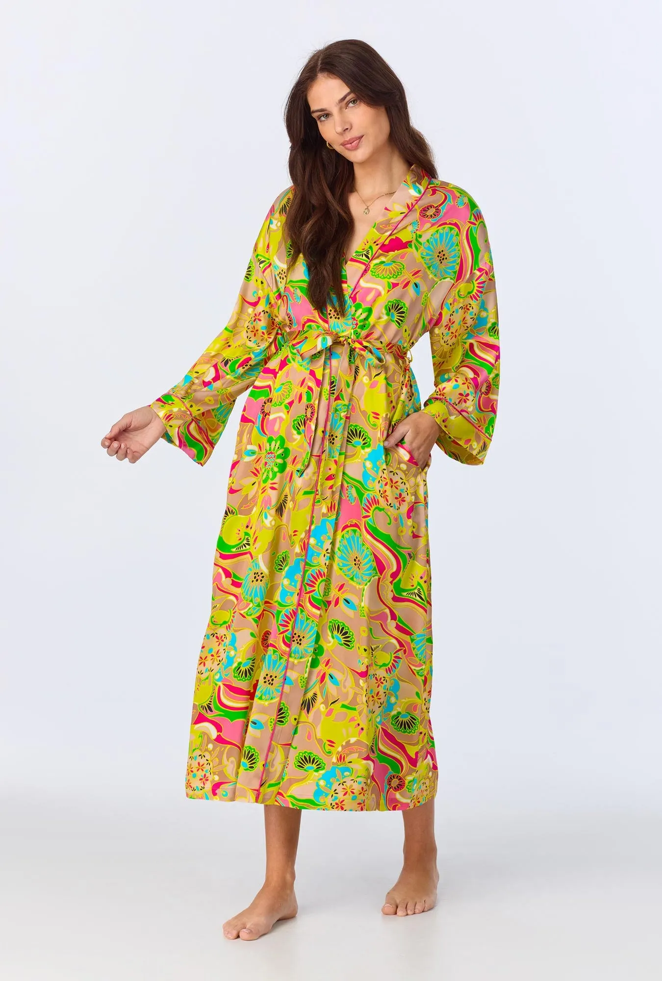 BedHead x Trina Turk Heritage Woven Washable Silk Satin Robe sold by BedHead product image thumbnail 2