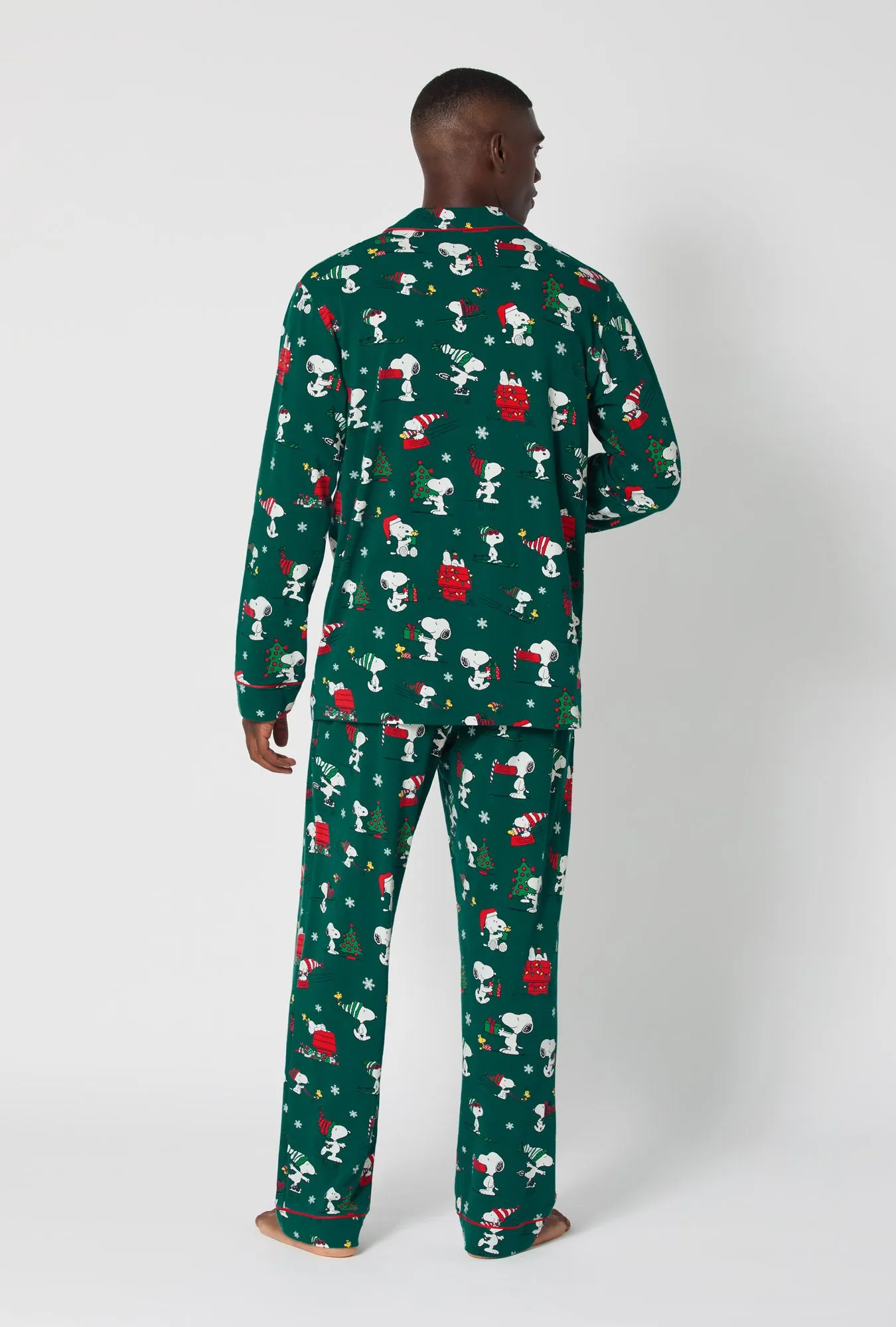 ®Snoopy's Holiday Fun Men's Long Sleeve Classic Stretch Jersey Pj Set sold by BedHead product image thumbnail 5
