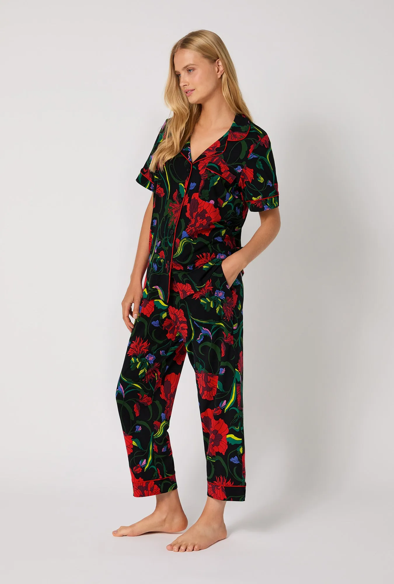 BedHead X Trina Turk Haute Floral Short Sleeve Classic Stretch Jersey Cropped Pj Set sold by BedHead product image thumbnail 2