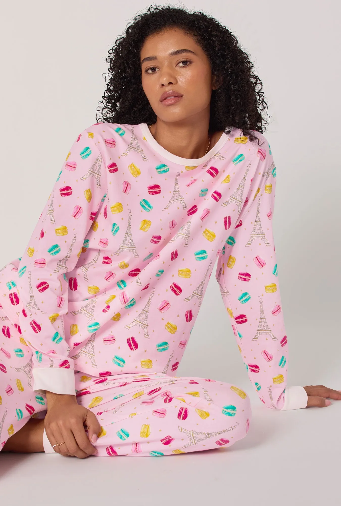 Eiffel For You Long Sleeve Pullover Crew And Jogger Stretch Jersey Pj Set sold by BedHead product image thumbnail 4