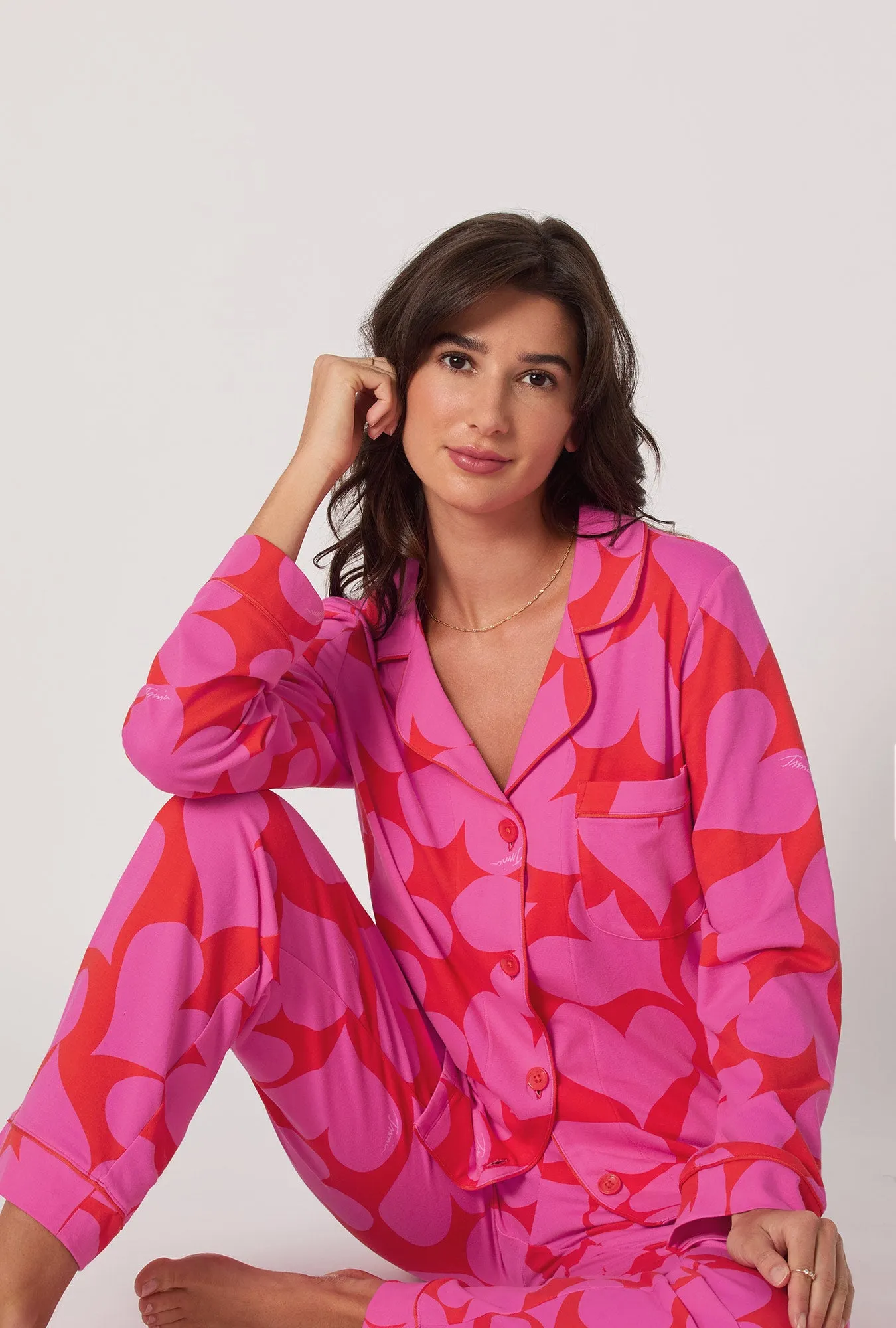 BedHead x Trina Turk Hearts Long Sleeve Classic Stretch Jersey Pj Set sold by BedHead product image thumbnail 4